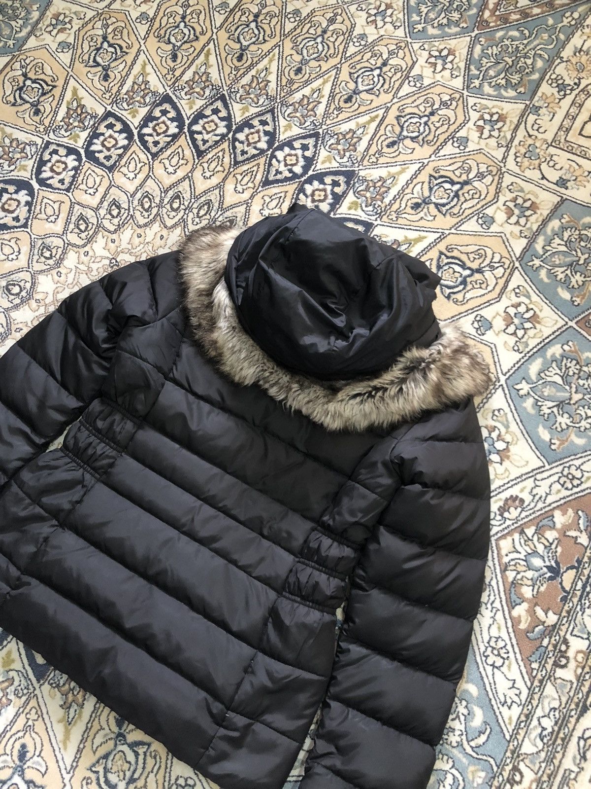 The North Face The North Face Gotham 550 Puffer Jacket With Fur Hoodie Size M / US 6-8 / IT 42-44 - 9 Thumbnail