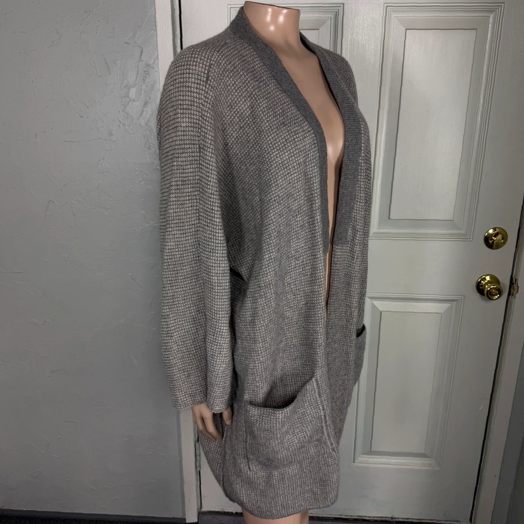 Eileen Fisher VINTAGE Eileen Fisher Sweater Women’s Cardigan L Cashmere Knit L/S Open Front OO26 Size L / US 10 / IT 46 - 5 Thumbnail