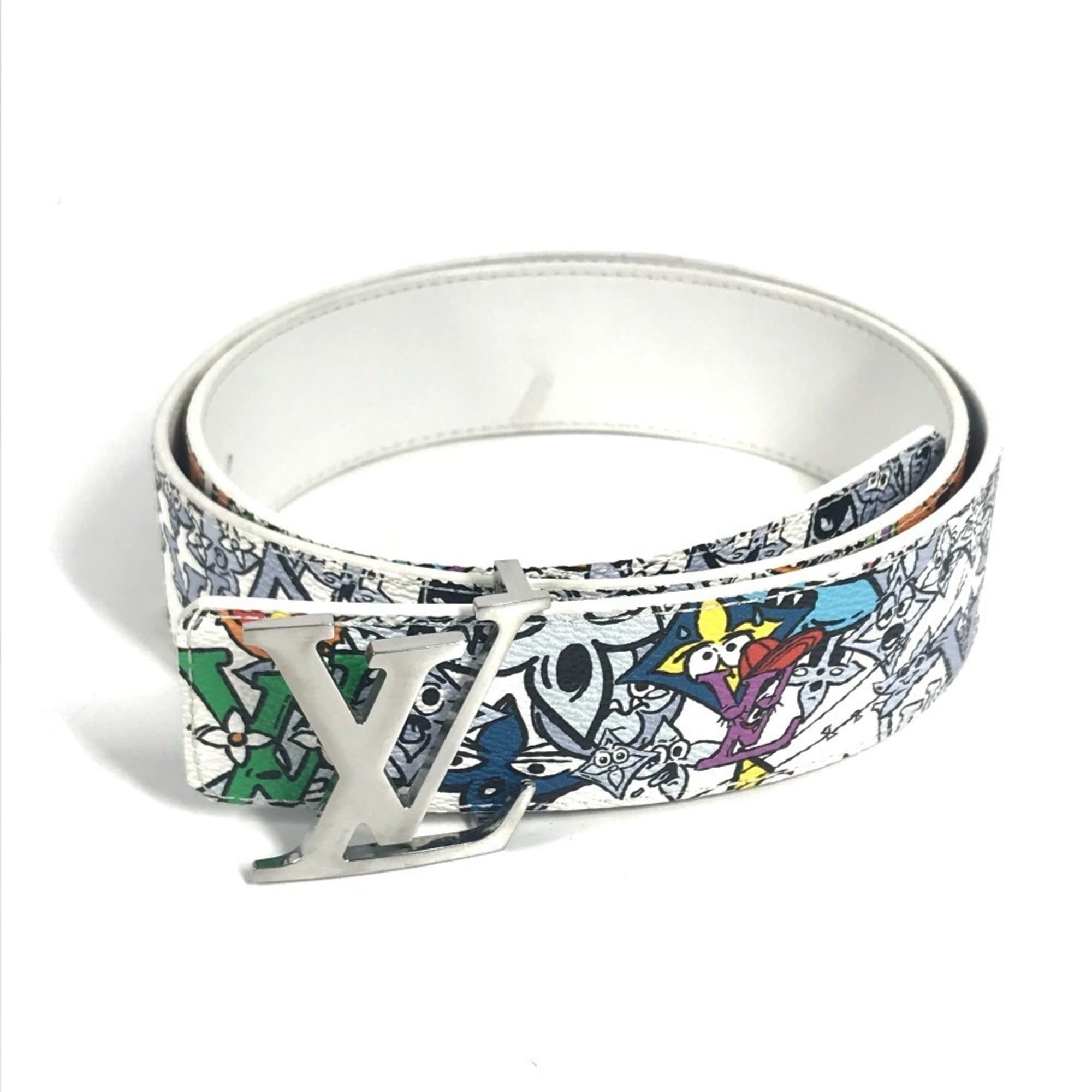 Louis Vuitton LOUIS VUITTON M0662V Monogram Comic Santur LV
