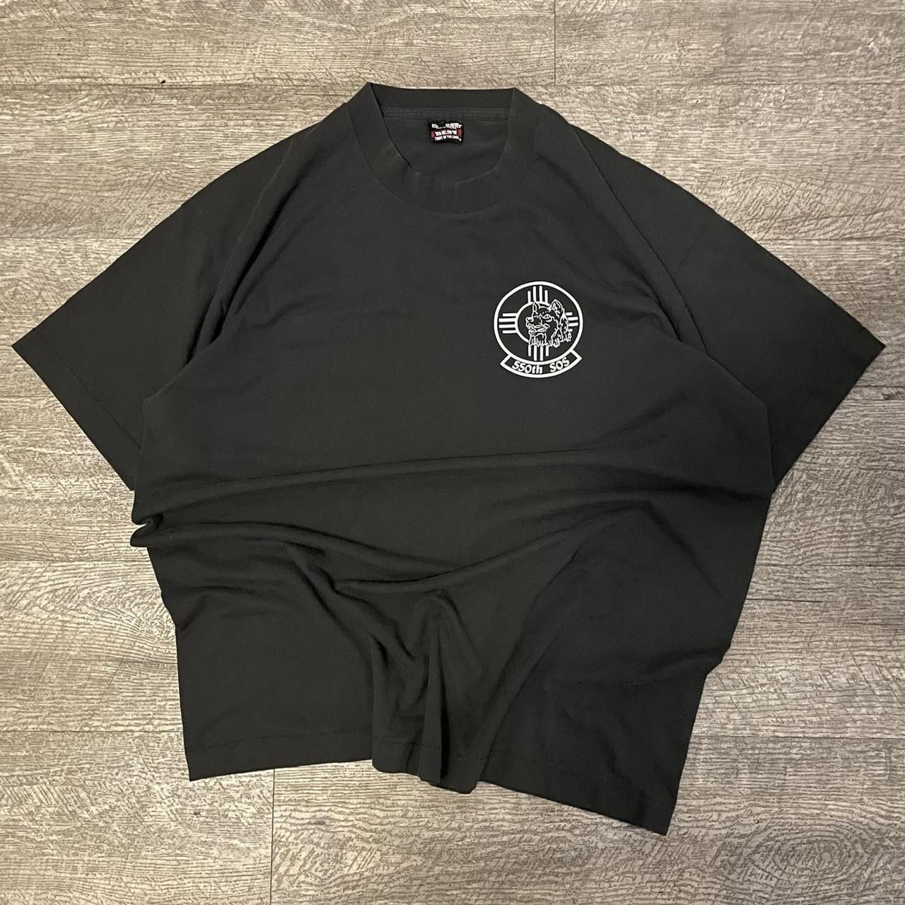Vintage Vintage 90's Black Wolf Pack 550th Airforce Graphic Tee Size US XL / EU 56 / 4 - 1 Thumbnail