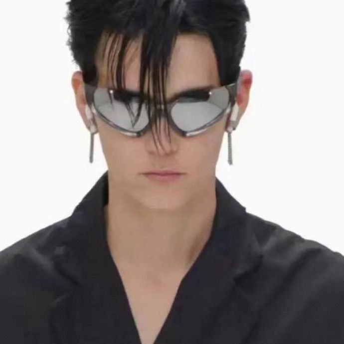 VIBE Vintage Street ins style custom avant-garde sunglasses Size ONE SIZE - 3 Thumbnail