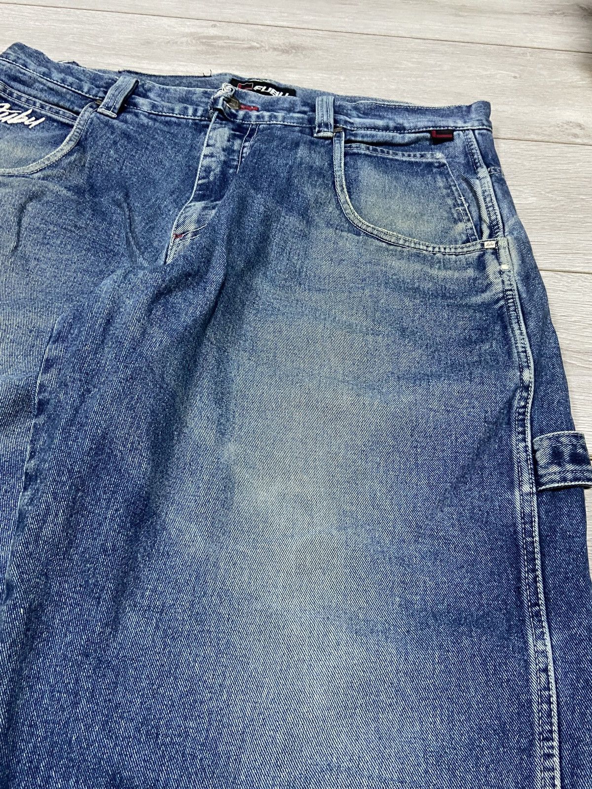 Fubu Fubu wide leg big logo skate rap jeans cargo pants Size US 38 / EU 54 - 6 Thumbnail