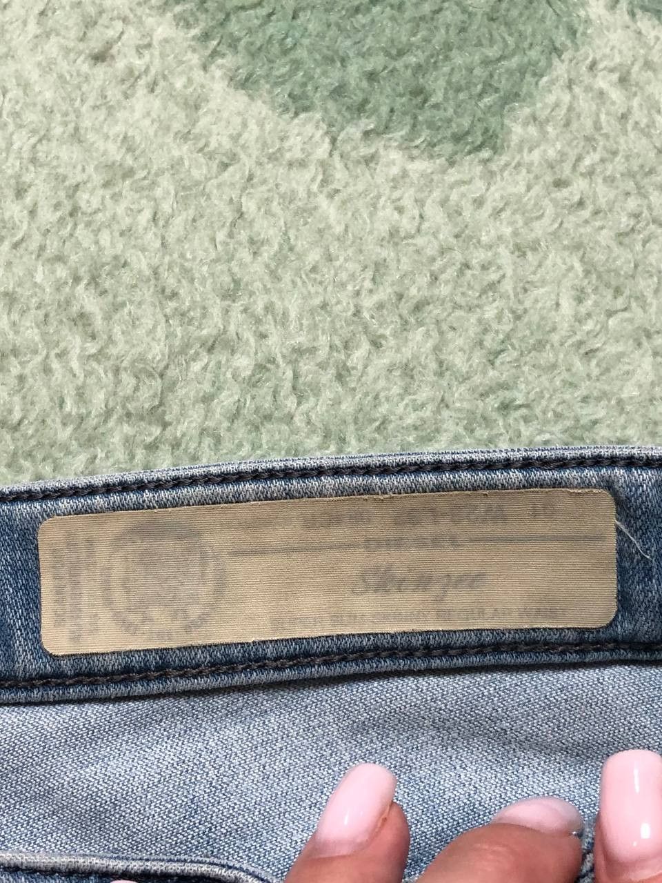 Diesel Diesel Vintage Y2K Skinzee Denim Faded Jeans Size 28 Size 28" / US 6 / IT 42 - 14 Thumbnail