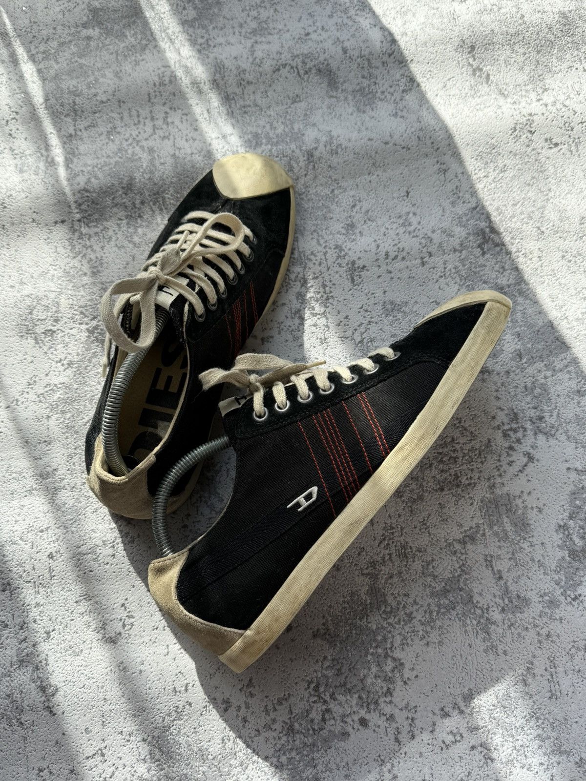Diesel Vintage Diesel Canvas Rare Sneakers Shoes Size US 9 / EU 42 - 3 Thumbnail