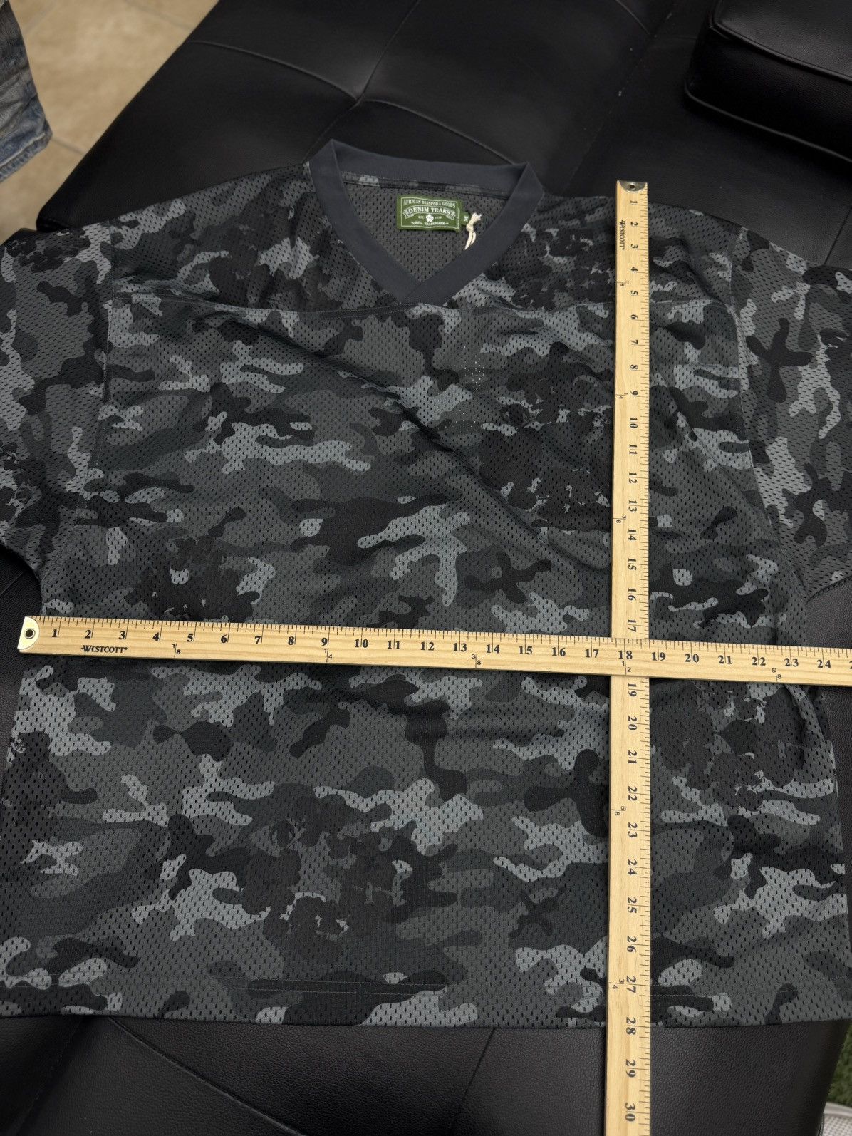 DENIM TEARS Denim Tears Black Camo Cotton Wreath Jersey Size M (NEW) Size US M / EU 48-50 / 2 - 7 Thumbnail