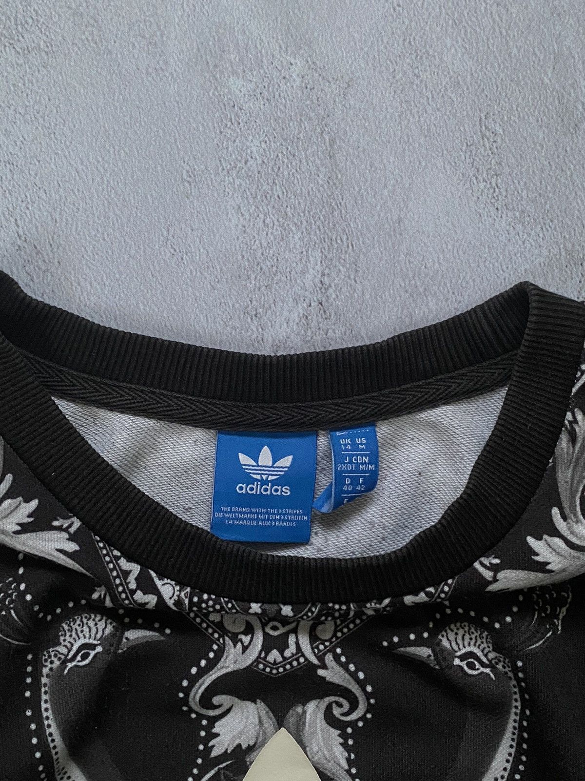 Adidas × Vintage Vintage Adidas Sweatshirt Oversized Size US M / EU 48-50 / 2 - 7 Thumbnail