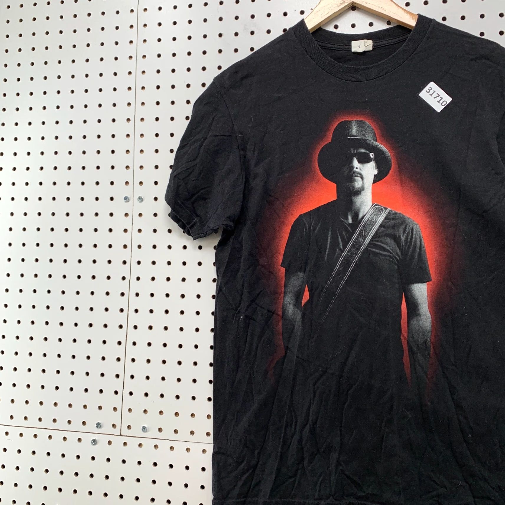 Hanes Vintage Black Mens M T-Shirt Rock Band Tee 18.5x26.5 Hanes Shirt Music Rock Band TEE Mens Size US M / EU 48-50 / 2 - 4 Thumbnail