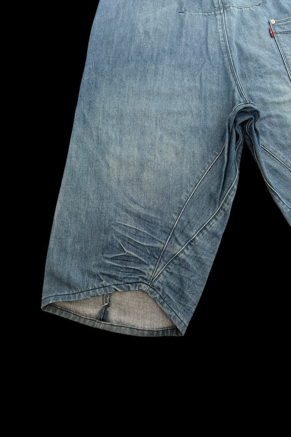 Levi's LEVI’S ENGINEERED JEANS 2009 BUCKLE CINCH BACK DENIM SHORTS Size US 38 / EU 54 - 5 Thumbnail