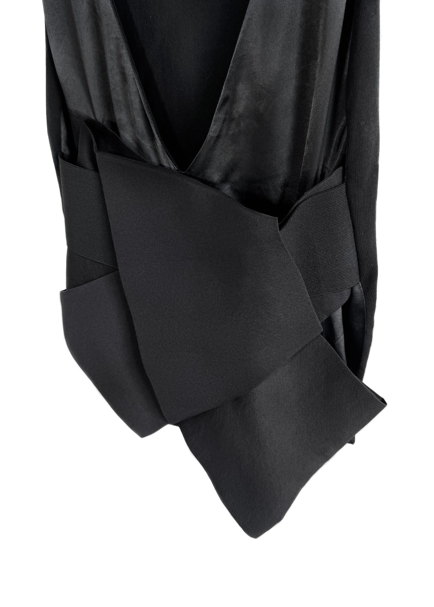 Lanvin Lanvin SS06 Black Jersey Plunged Back Structured Tank Top Size XS / US 0-2 / IT 36-38 - 4 Thumbnail
