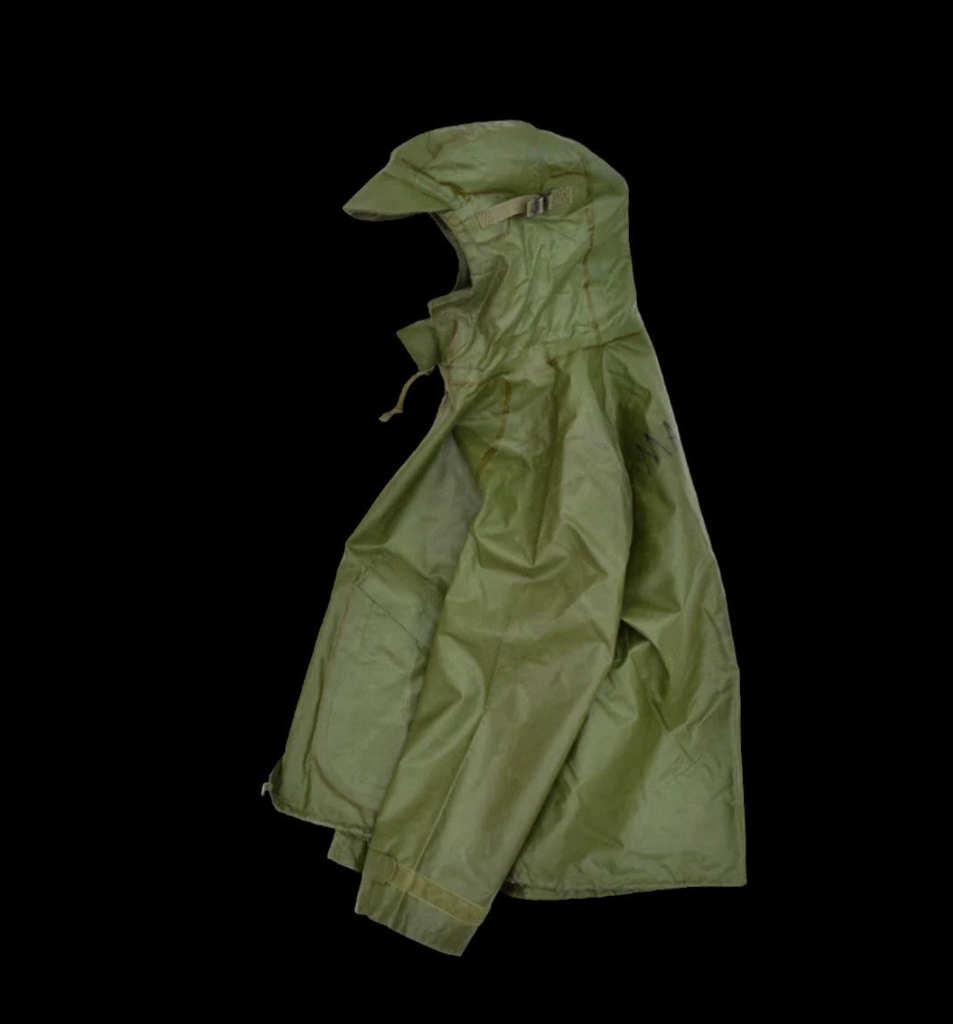 Vintage 1980’s Vintage Military RAIN Jacket Coat Size US S / EU 44-46 / 1 - 2 Thumbnail