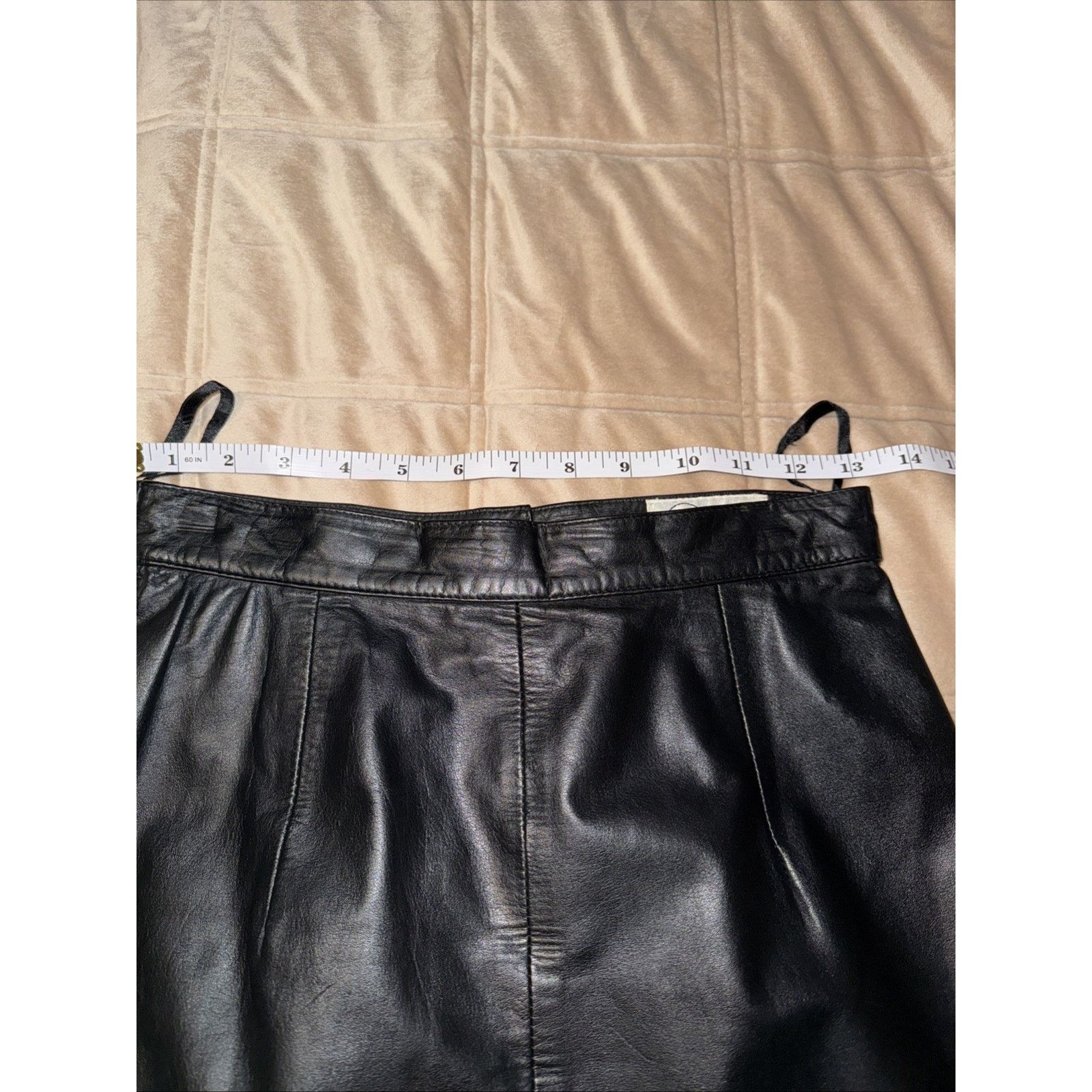 Other CEDARS VINTAGE Black Leather Midi Skirt Lined Sz 8 Mob Wife Size 30" / US 8 / IT 44 - 8 Thumbnail