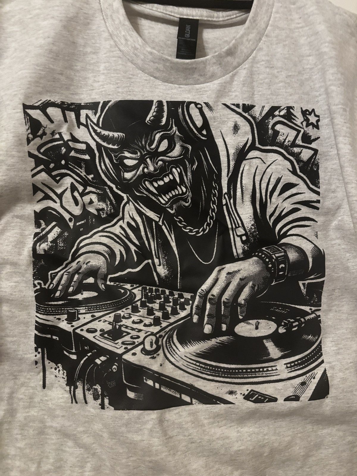 Other T SHIRT SIZE XL Size US XL / EU 56 / 4 - 2 Thumbnail