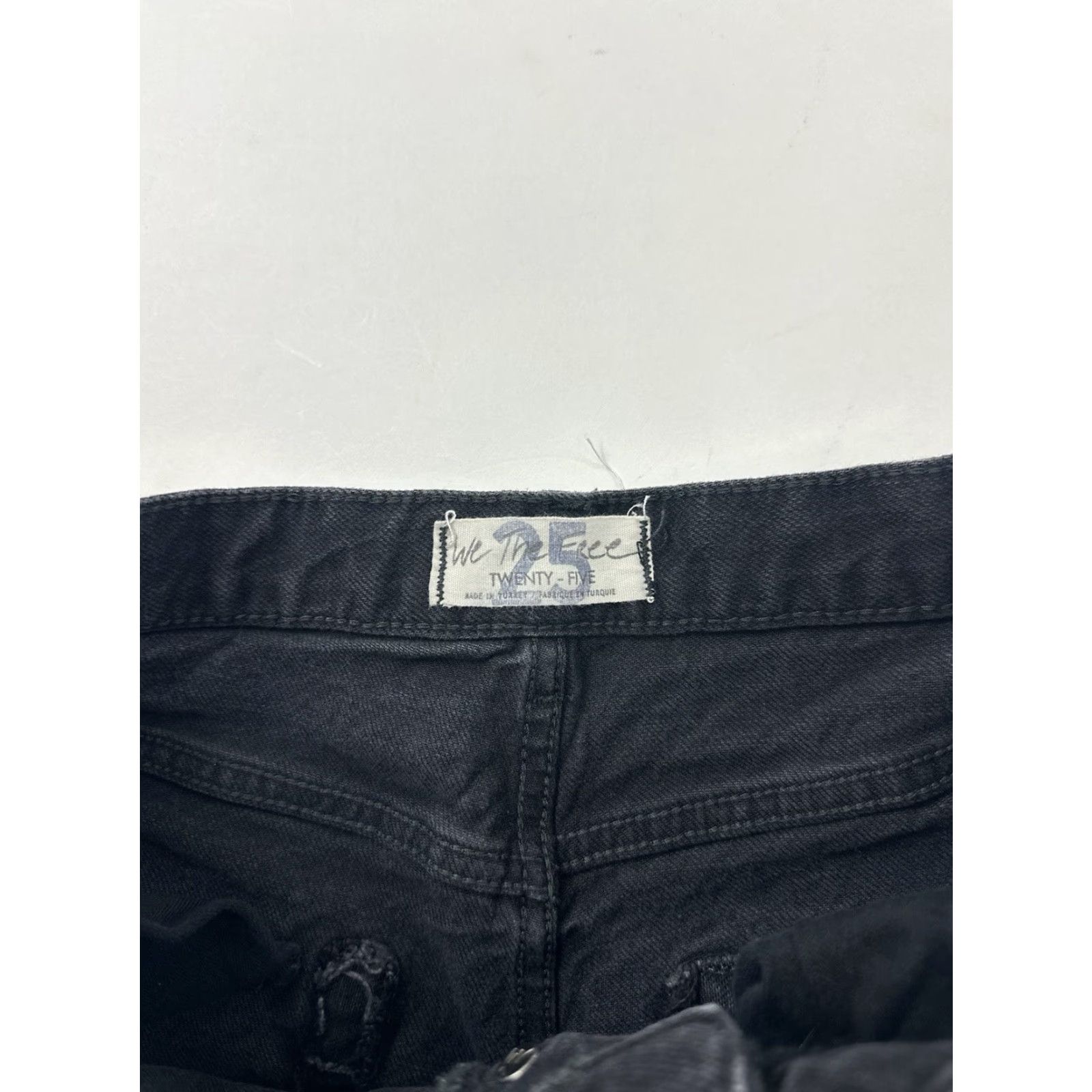 Vintage We The Free Free People Jeans Women’s 25 Black High Rise Distressed Bohemian Straight Mens? Size 42" / US 20 - 4 Thumbnail