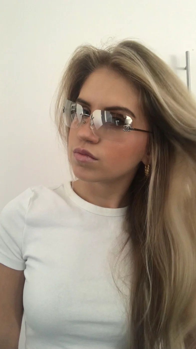 Chanel Chanel Sunglasses 4017-D Rhinestone Logo Rimless Vintage Size ONE SIZE - 10 Thumbnail