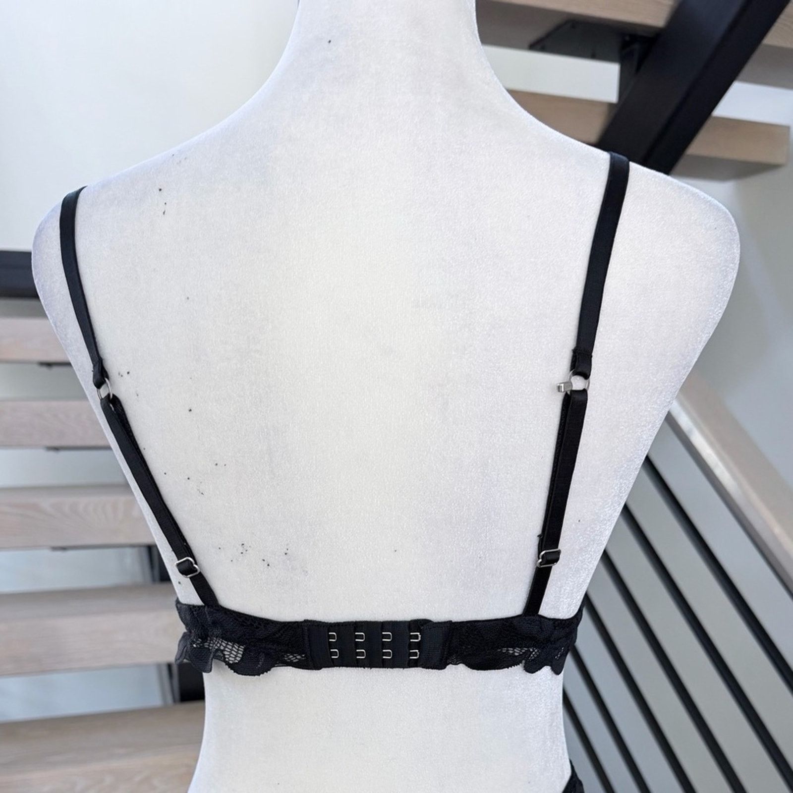 Other Black & White Floral Lace Bralette size S Size ONE SIZE - 7 Thumbnail