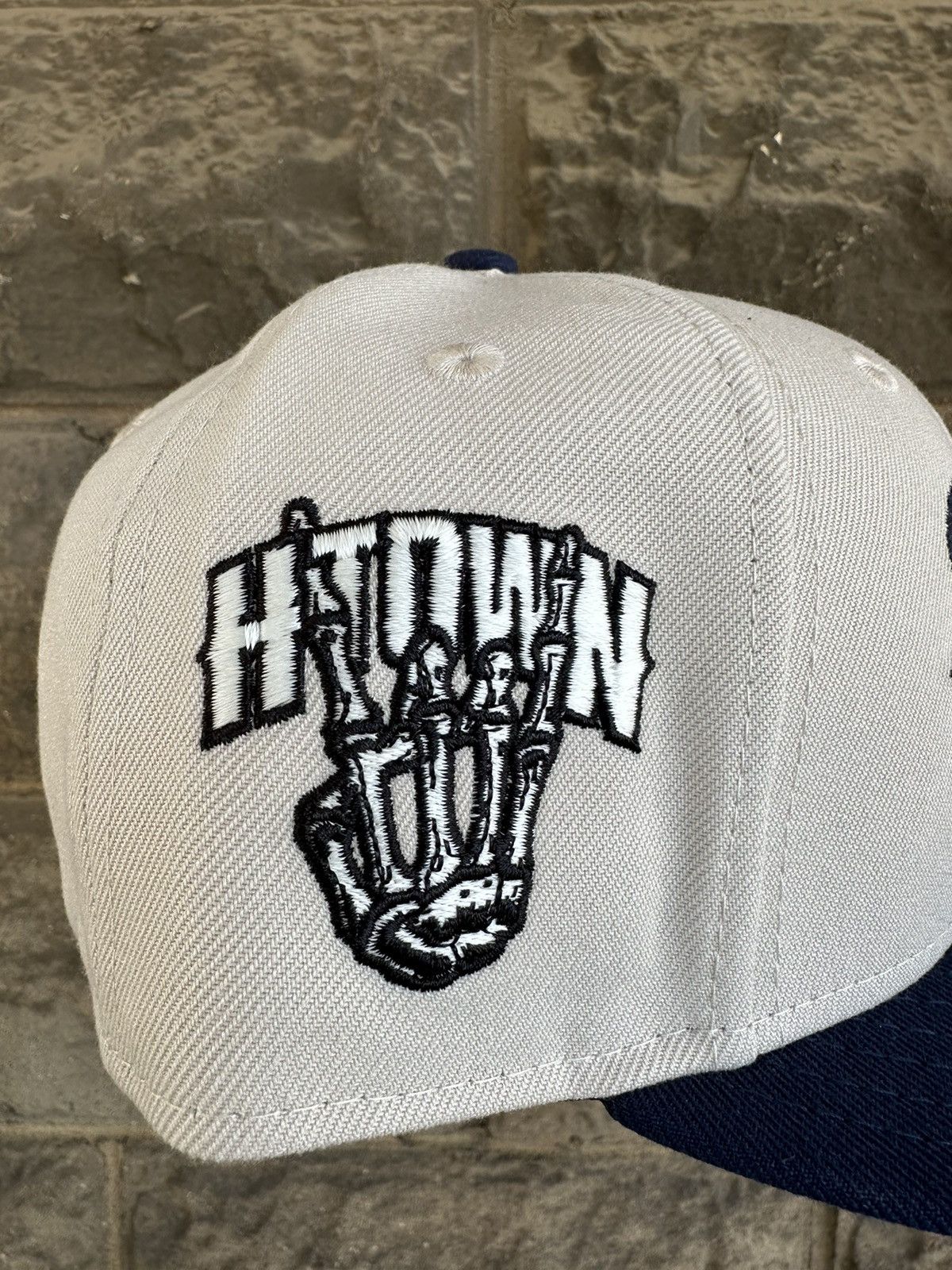 NFL × New Era 7 1/4 HOUSTON TEXANS H-TOWN SANDSTONE NEW ERA FITTED CAP Size ONE SIZE - 2 Thumbnail