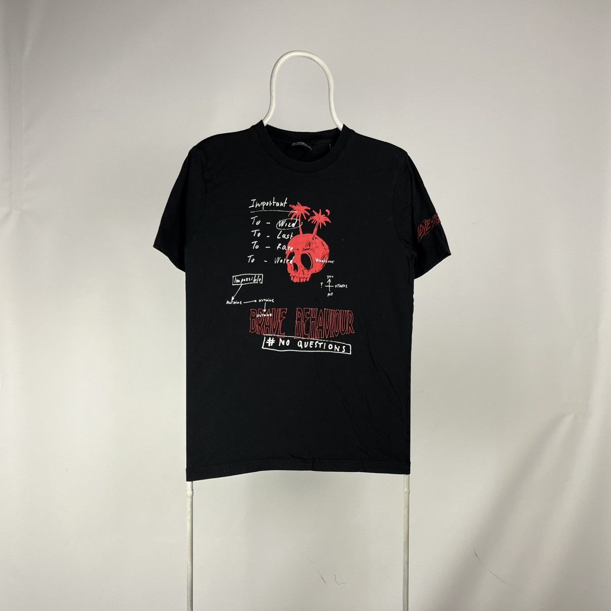 Diesel Diesel Brave Behaviour Tshirt size S Size US S / EU 44-46 / 1 - 1 Thumbnail