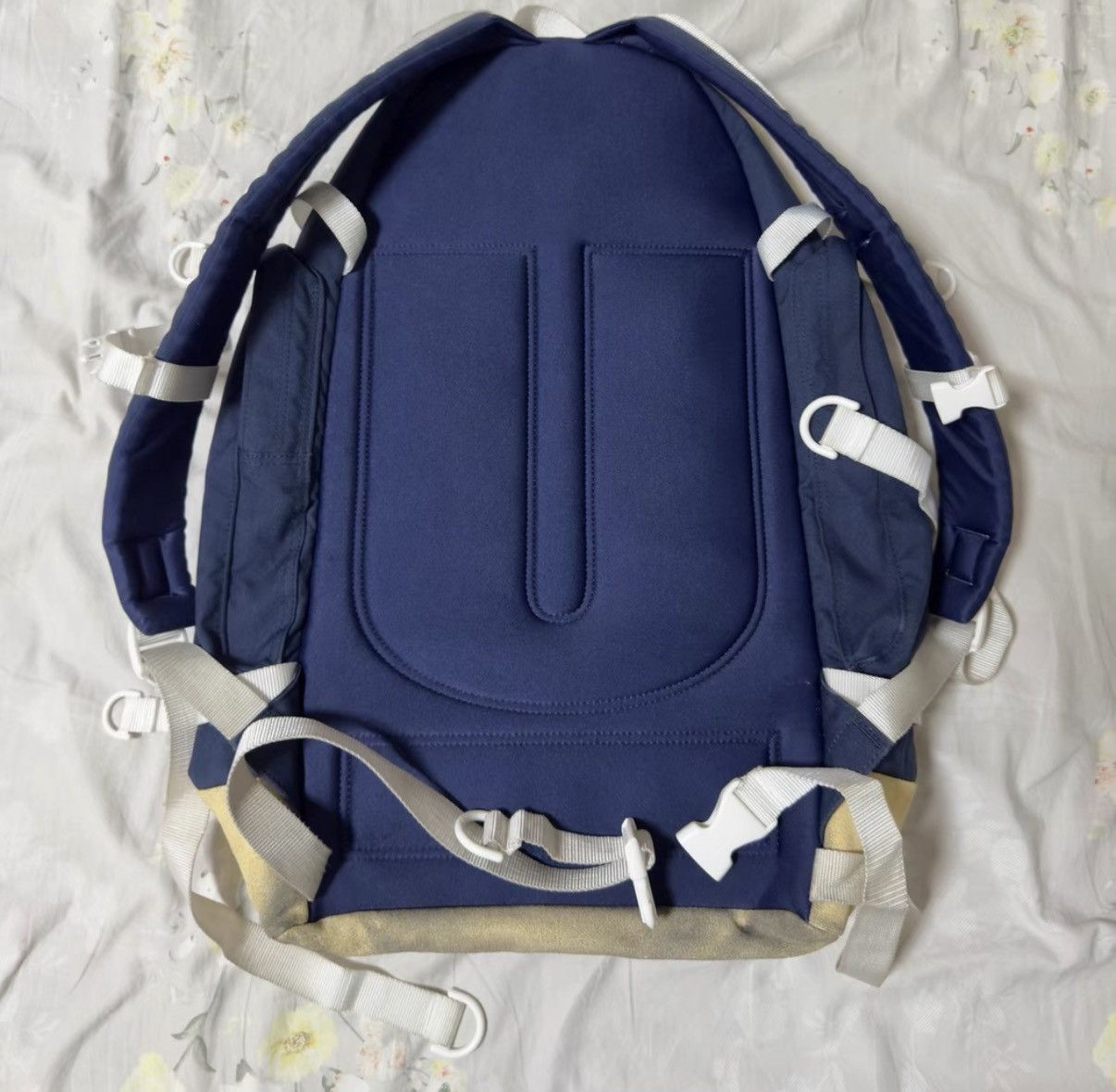 Undercover UNDERCOVER UC Jun Takahashi Embroidered patch backpack Size ONE SIZE - 2 Thumbnail