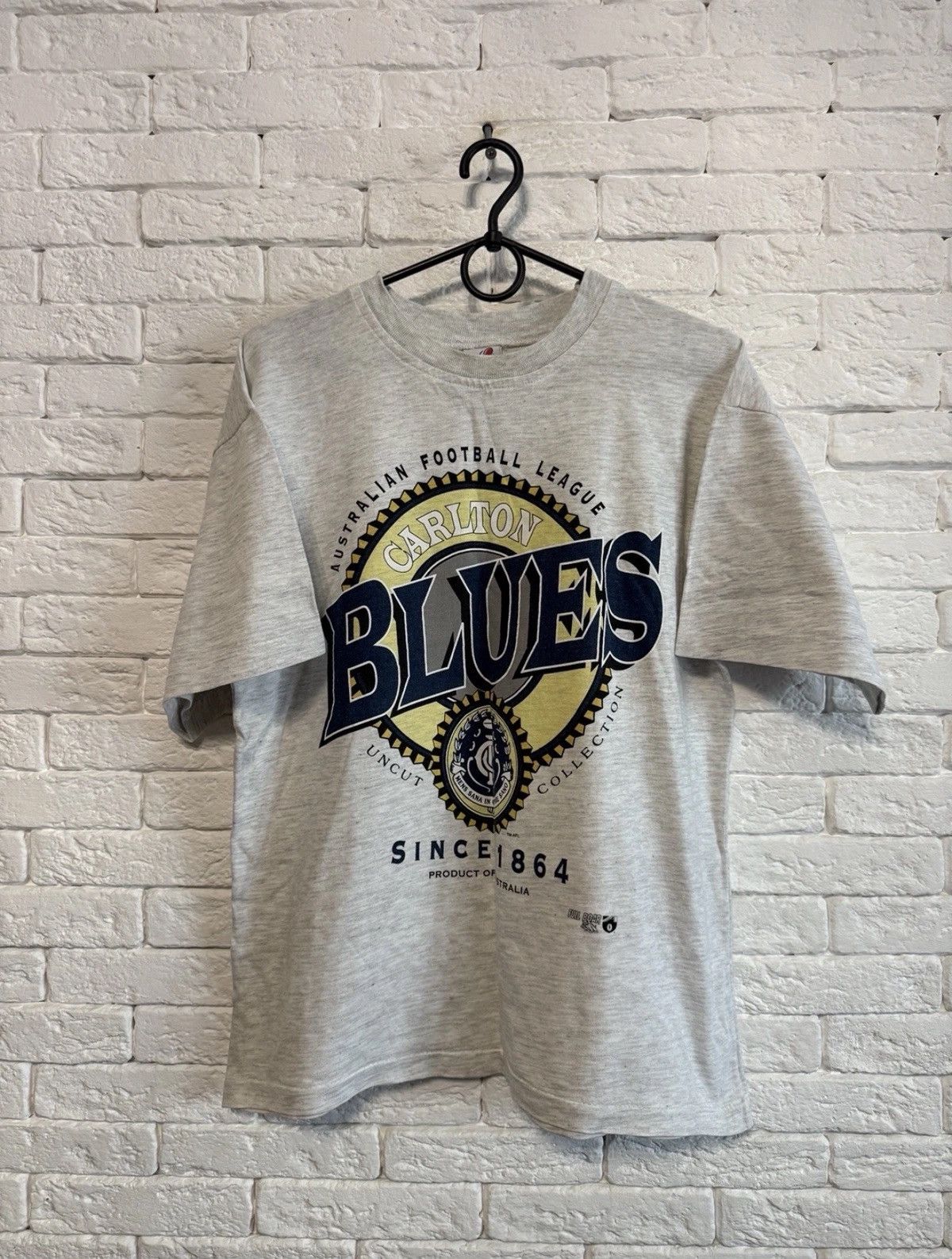 Vintage Vintage Carlton Blues Tshirt Australian Football AFL Sz L Size US L / EU 52-54 / 3 - 1 Thumbnail