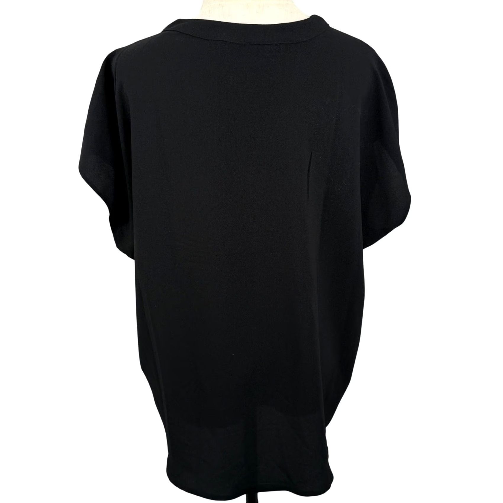 Banana Republic Banana Republic Blouse V-Neck Short Sleeve Dolman Relaxed Black 100% Polyester Office Workwear Size M / US 6-8 / IT 42-44 - 3 Thumbnail