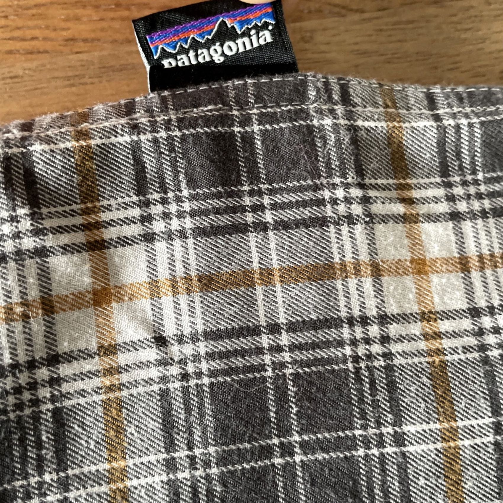 Patagonia Patagonia Shirt Men XL Pima Cotton Glen Plaid Lightweight Flannel Button-Up Size US XL / EU 56 / 4 - 6 Thumbnail