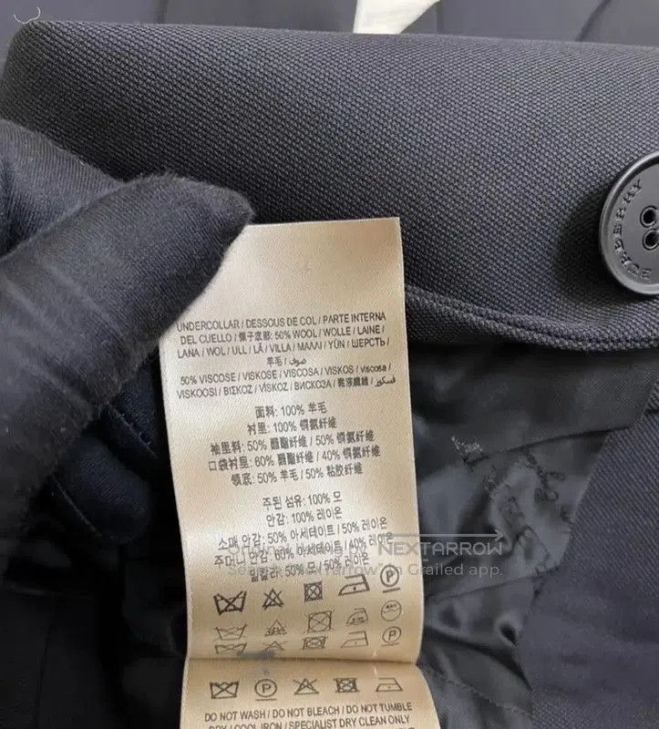 Burberry Burberry Black Wool Women's Jacket. Size S / US 4 / IT 40 - 5 Thumbnail