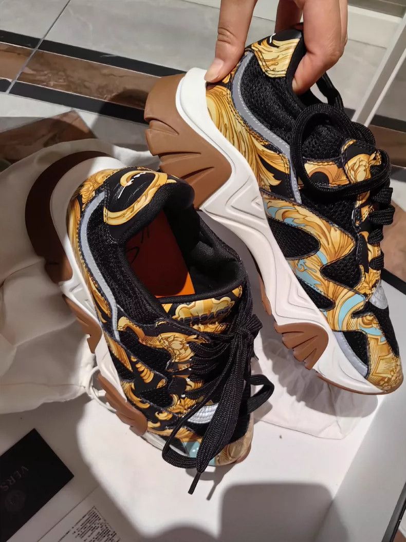 Versace Versace Black and gold color-blocked casual shoes Size US 7 / EU 40 - 5 Thumbnail