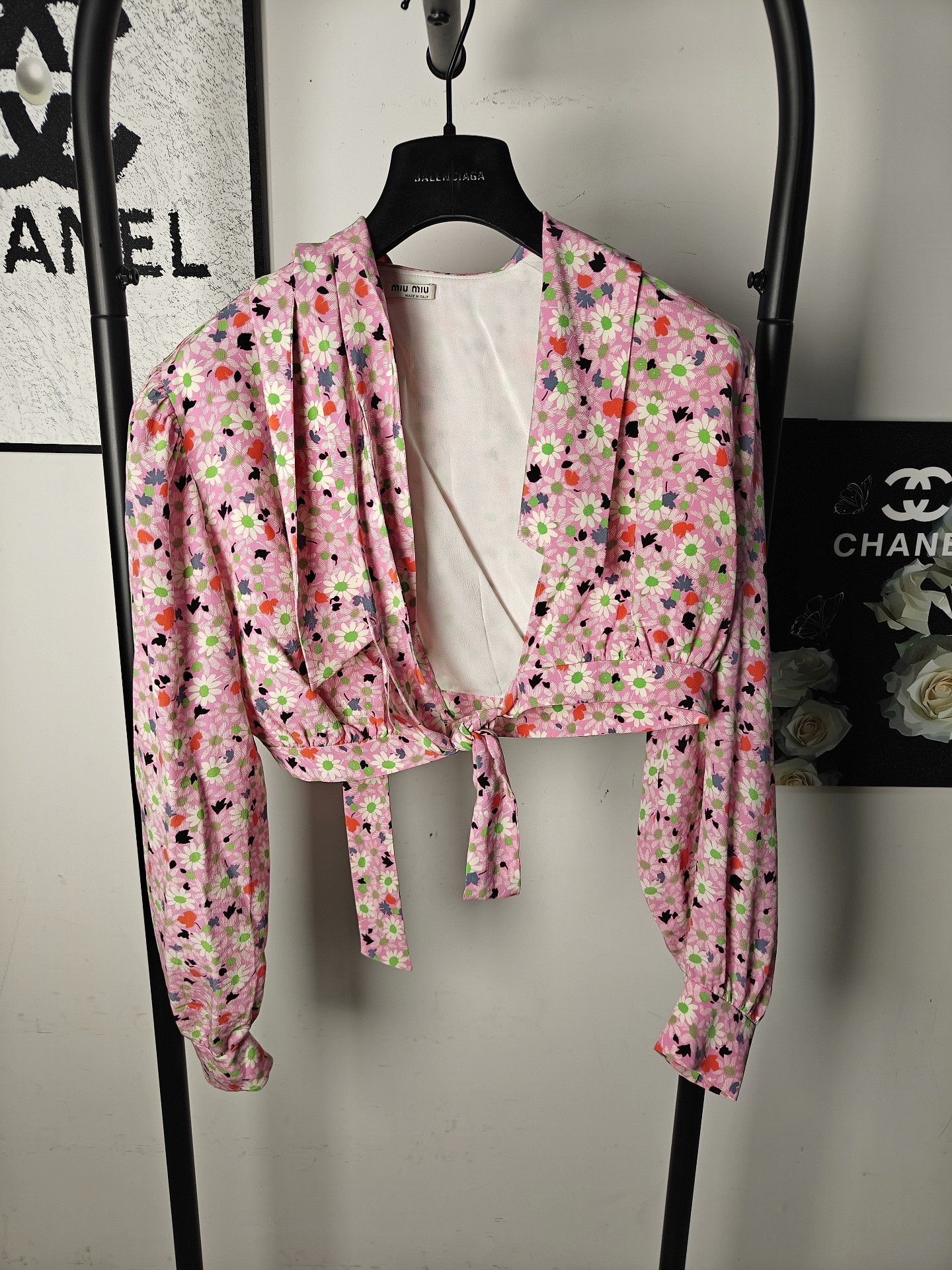 Miu Miu Miu Miu Floral White Button Up L Women Size L / US 10 / IT 46 - 1 Thumbnail