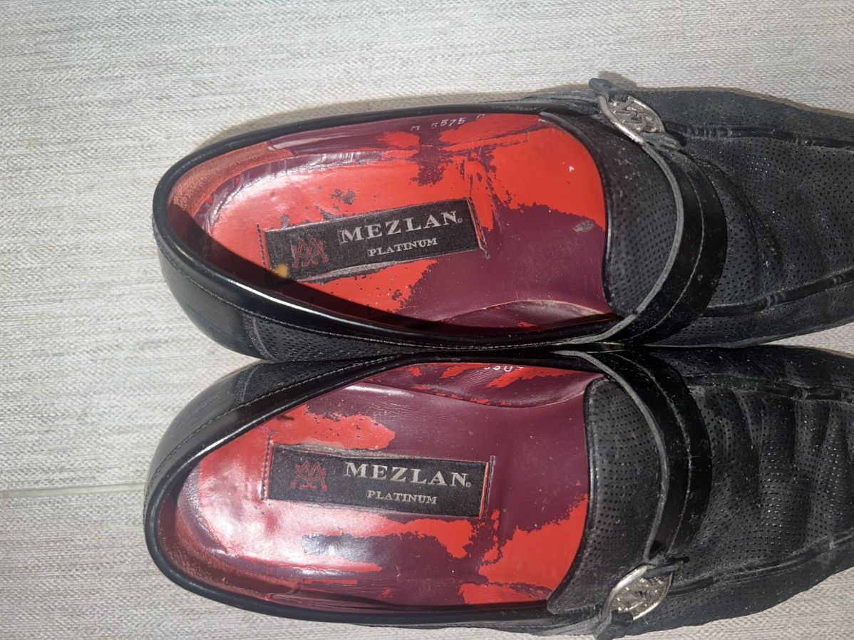 Mezlan Mezlan Platinum Loafers Size US 9 / EU 42 - 3 Thumbnail