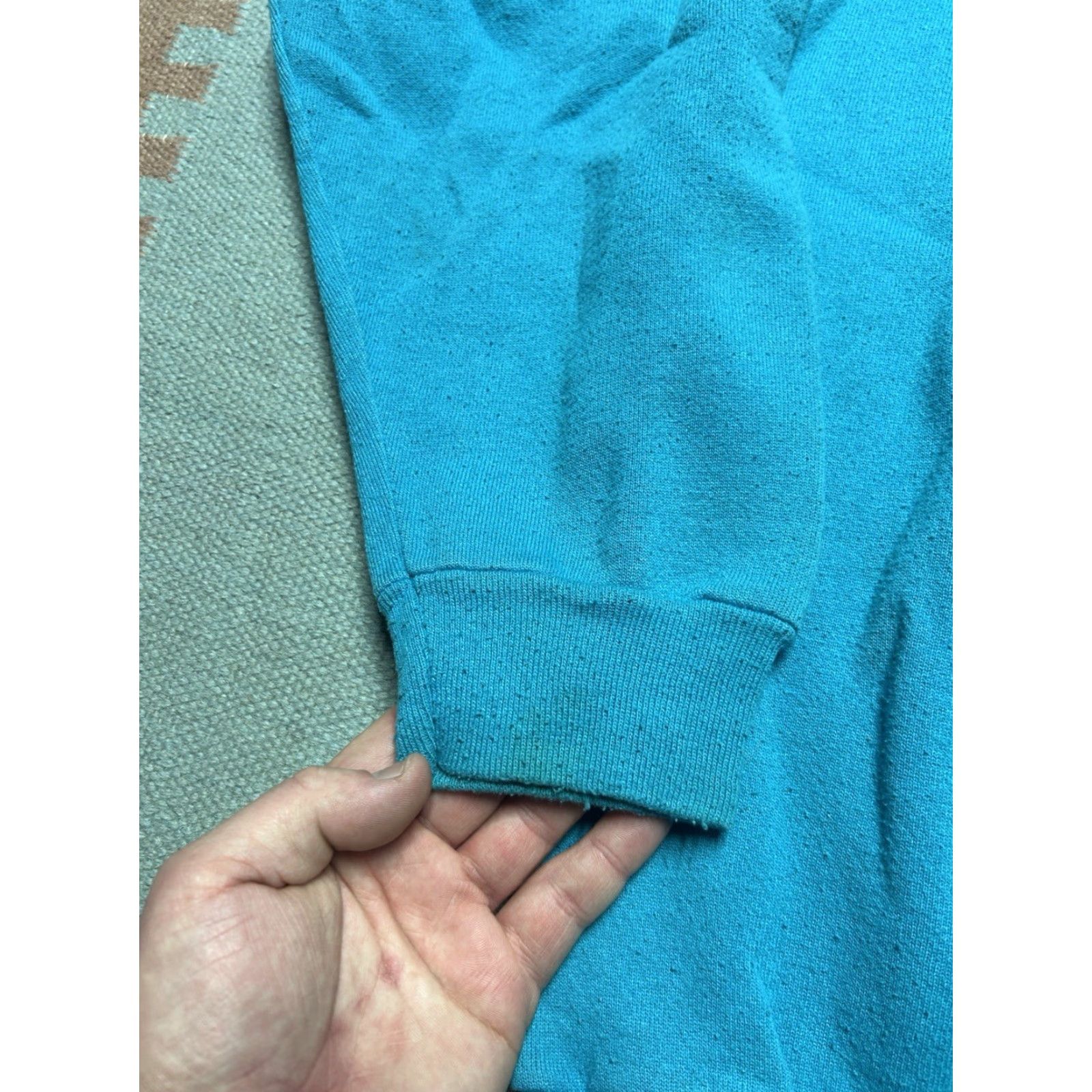 Altea VINTAGE 80s crewneck sweatshirt blank teal turquoise blue stained pullover XL Mens Sweatshirt Size US XL / EU 56 / 4 - 8 Thumbnail