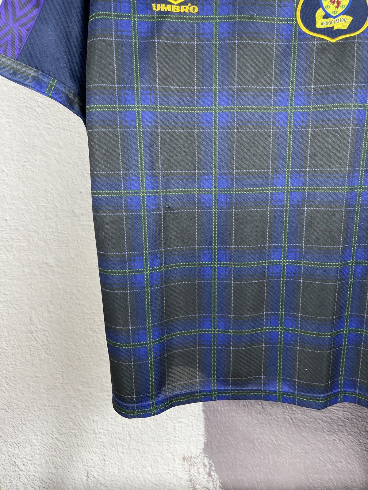 Umbro Umbro Scotland 1994 1996 home soccer jersey football shirt Size US XL / EU 56 / 4 - 6 Thumbnail