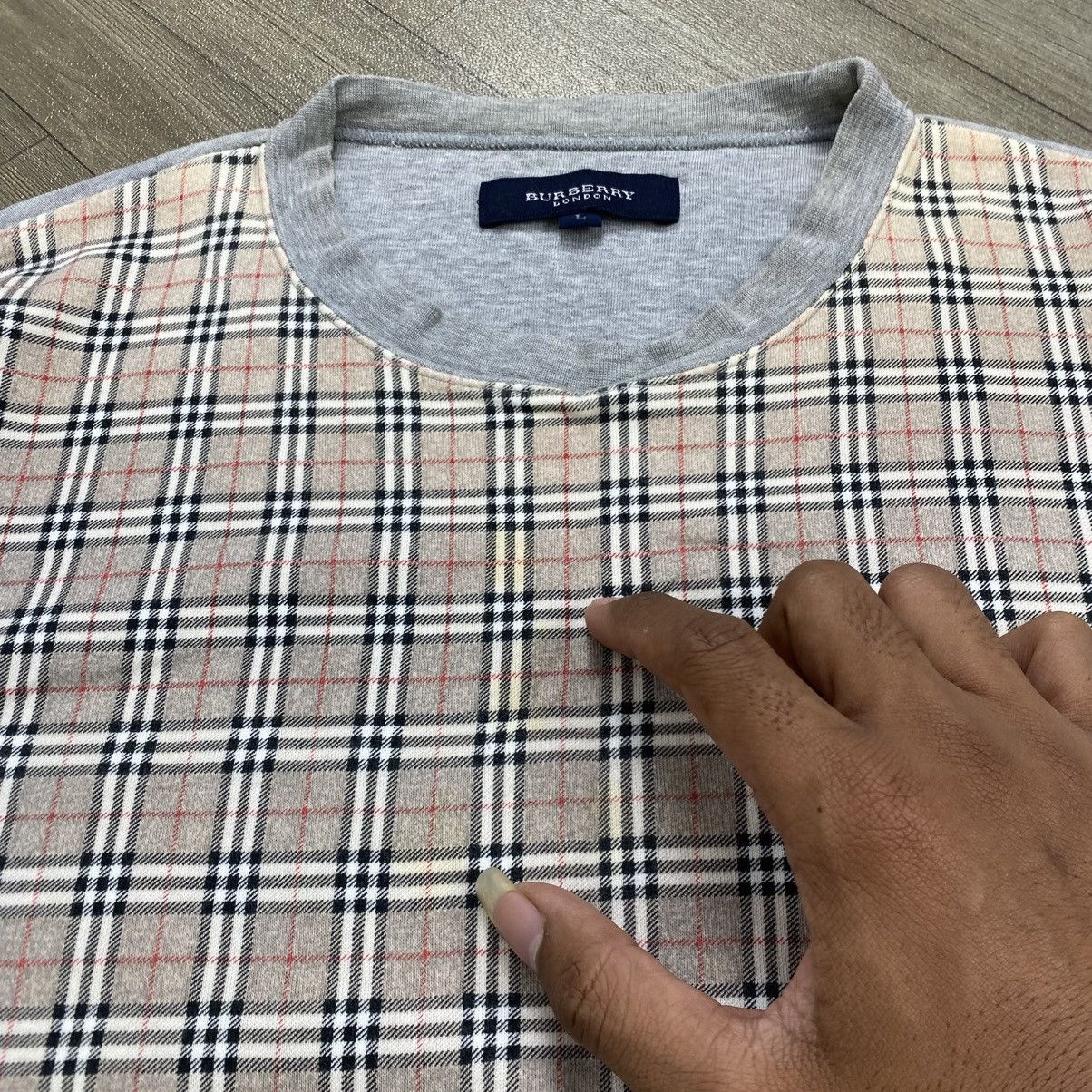 Burberry 1990s Vintage Burberrys London Nova Check Grey Long Sleeve Size US L / EU 52-54 / 3 - 13 Thumbnail