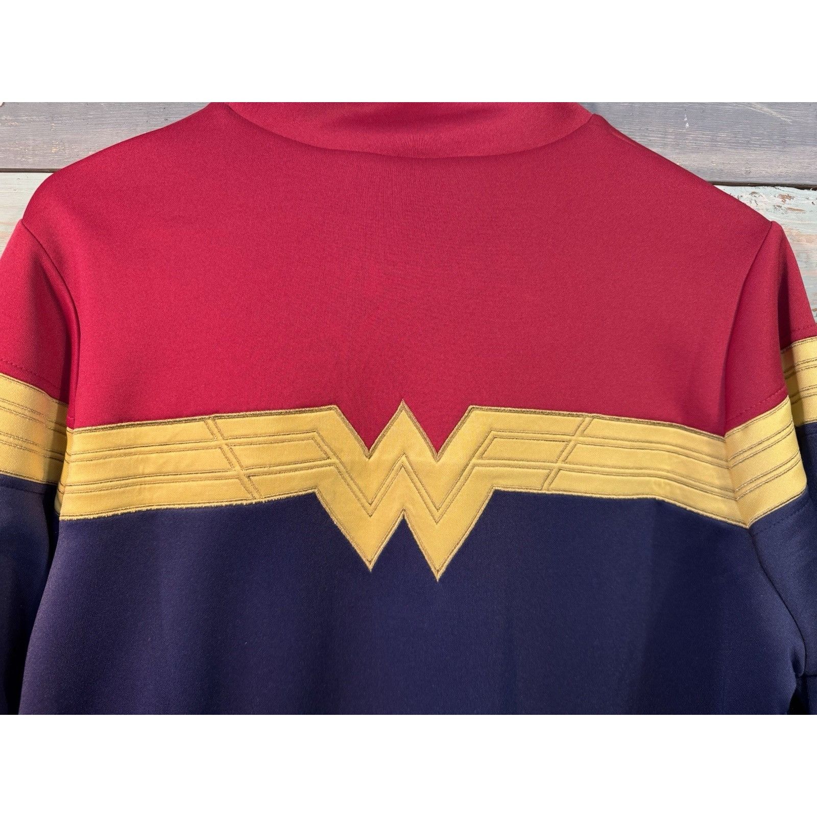 DC Comics Her Universe DC Wonder Woman WW84 Women’s Full Zip Track Ja Size XL / US 12-14 / IT 48-50 - 7 Thumbnail