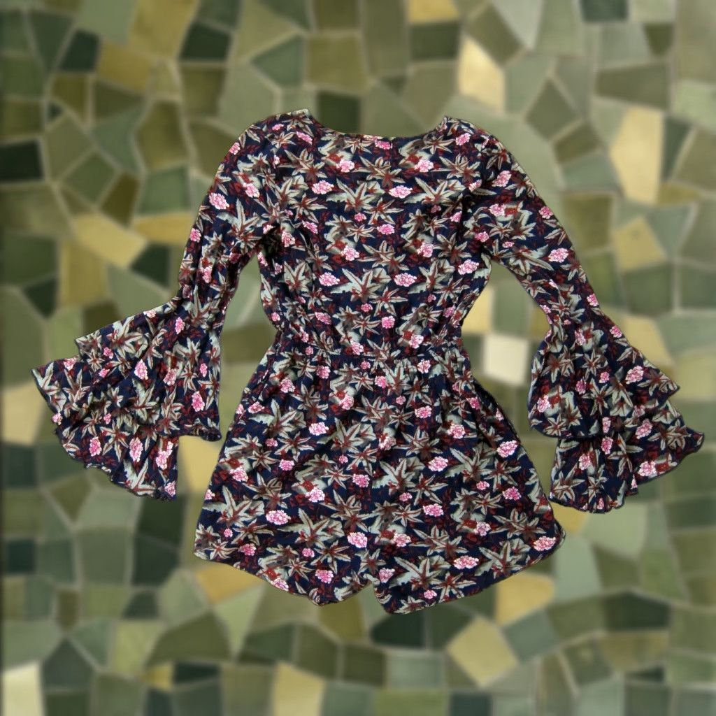 Vintage Angie Jumpsuit One-Piece Womens XS- Small Rayon Blue Floral Ruffle Flare Sleeve Short Romper 80s 90s Aloha Size 28" / US 6 / IT 42 - 1 Thumbnail