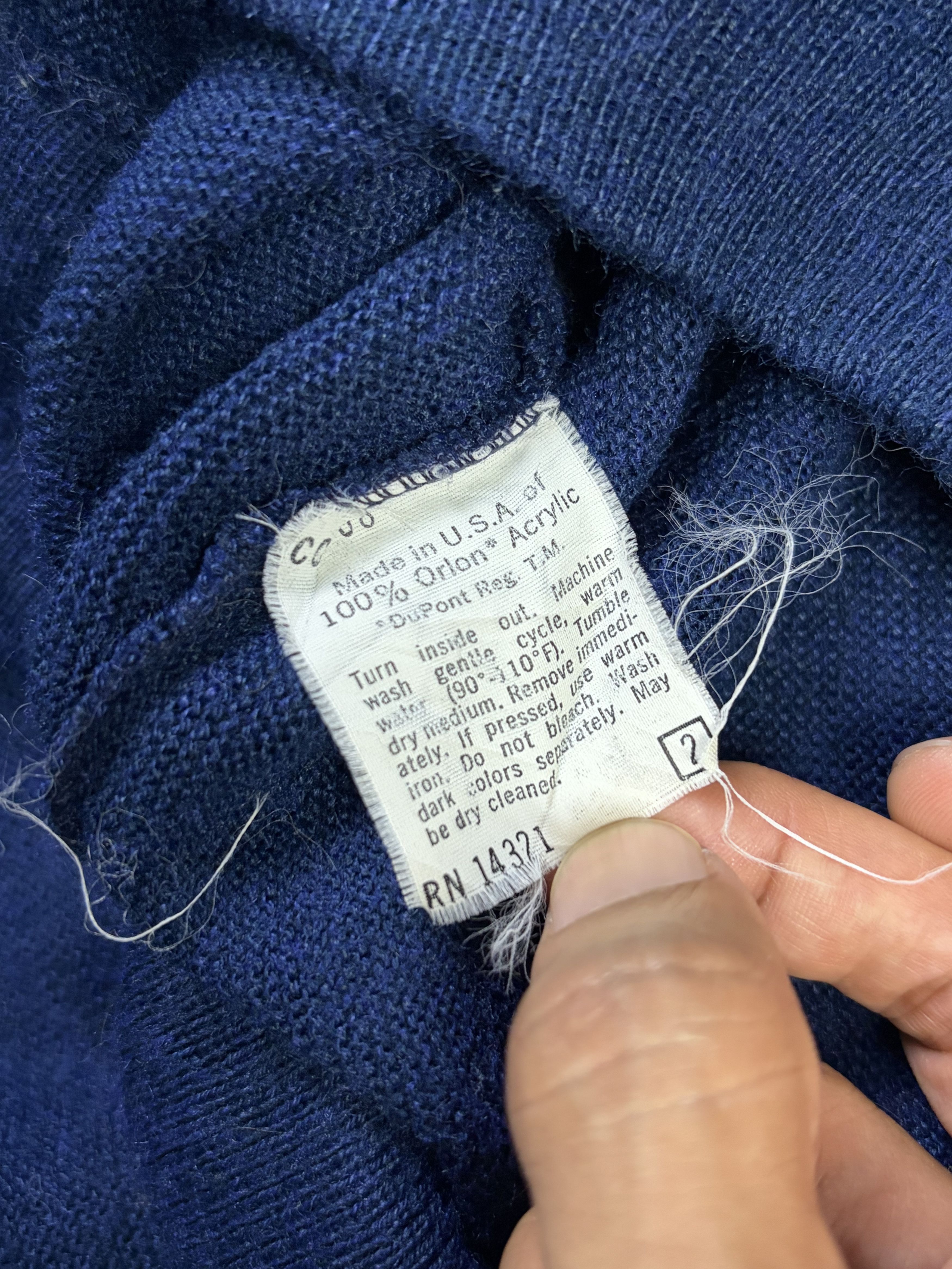 Christian Dior Monsieur Vintage Christian Dior Knitted Cardigan Made in USA Size US M / EU 48-50 / 2 - 9 Thumbnail