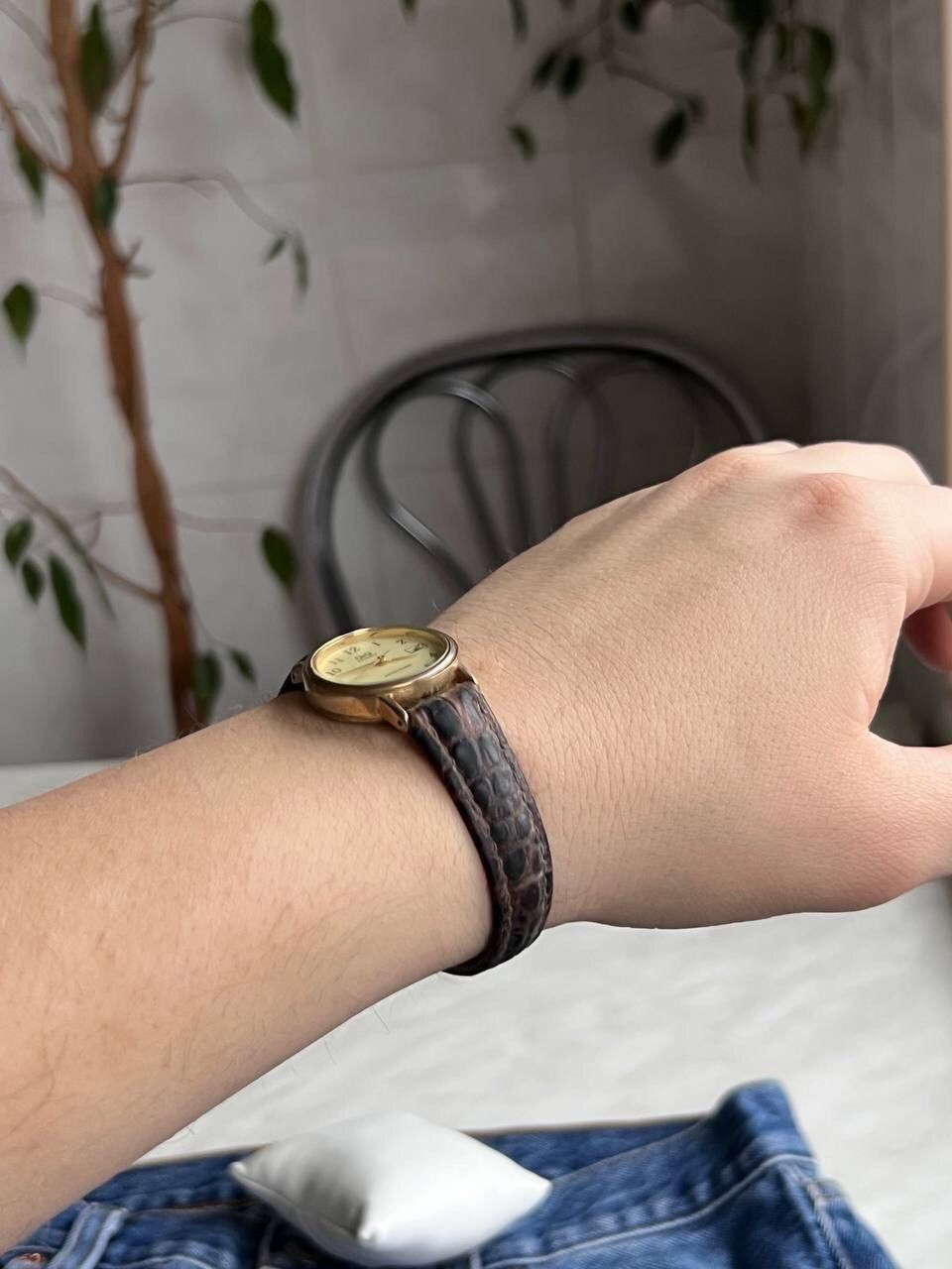 Japanese Brand × Vintage Vintage Japanese style futuristic Watch Classic Calendar Old Size ONE SIZE - 11 Thumbnail