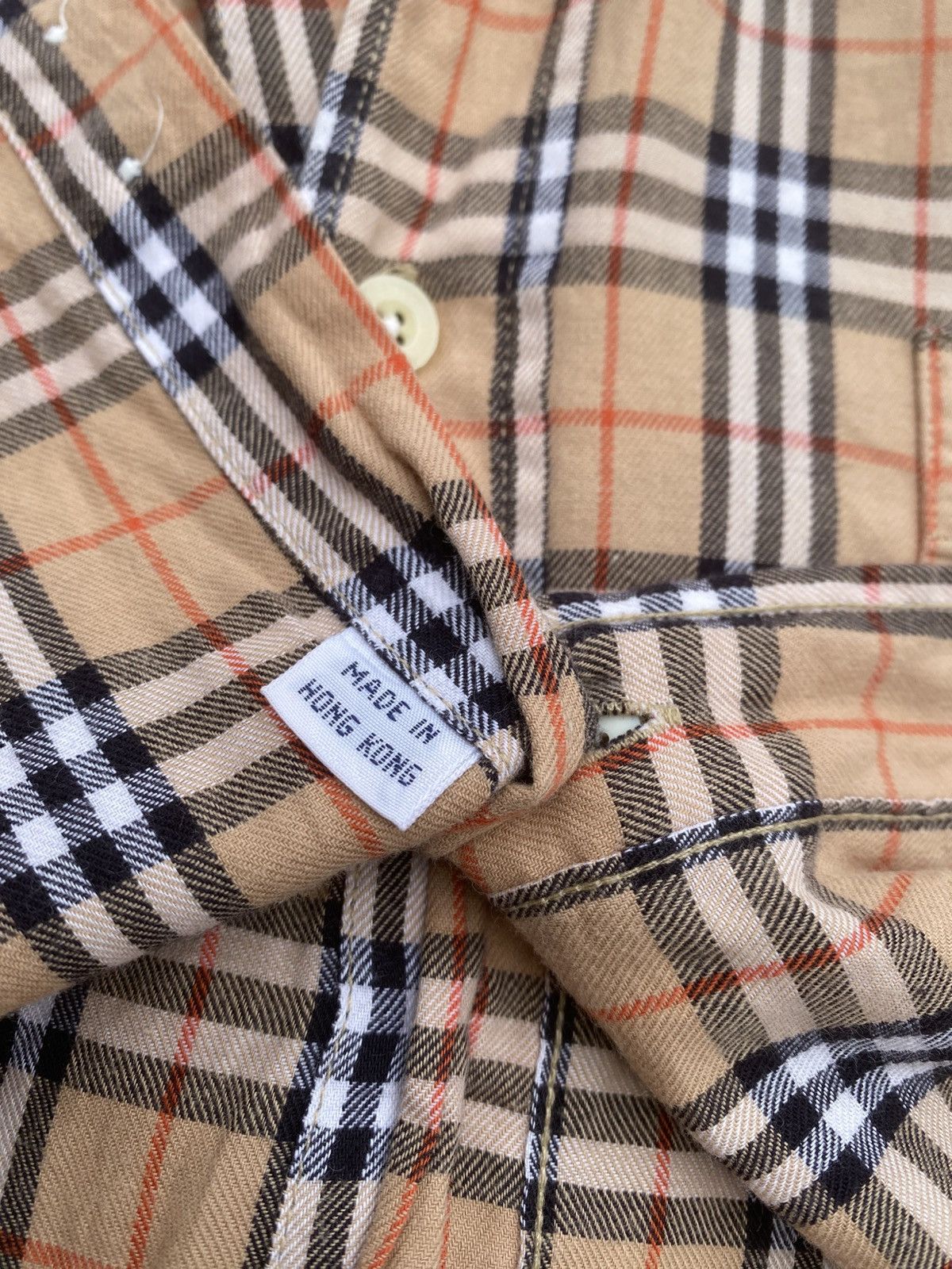 Burberry Rare Vintage Burberry Longsleeve Buttons Checkered Shirt Size US L / EU 52-54 / 3 - 16 Thumbnail