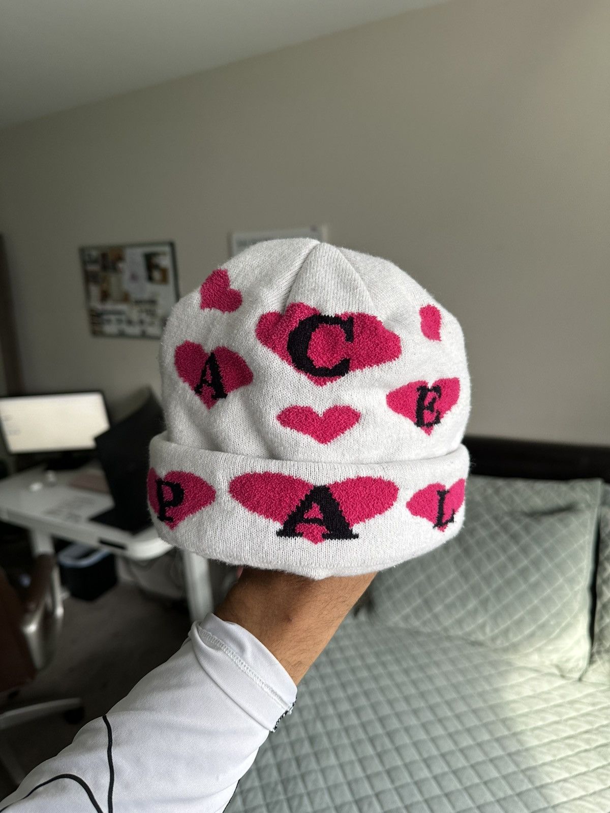 Palace Palace hearts beanie Size ONE SIZE - 1 Thumbnail