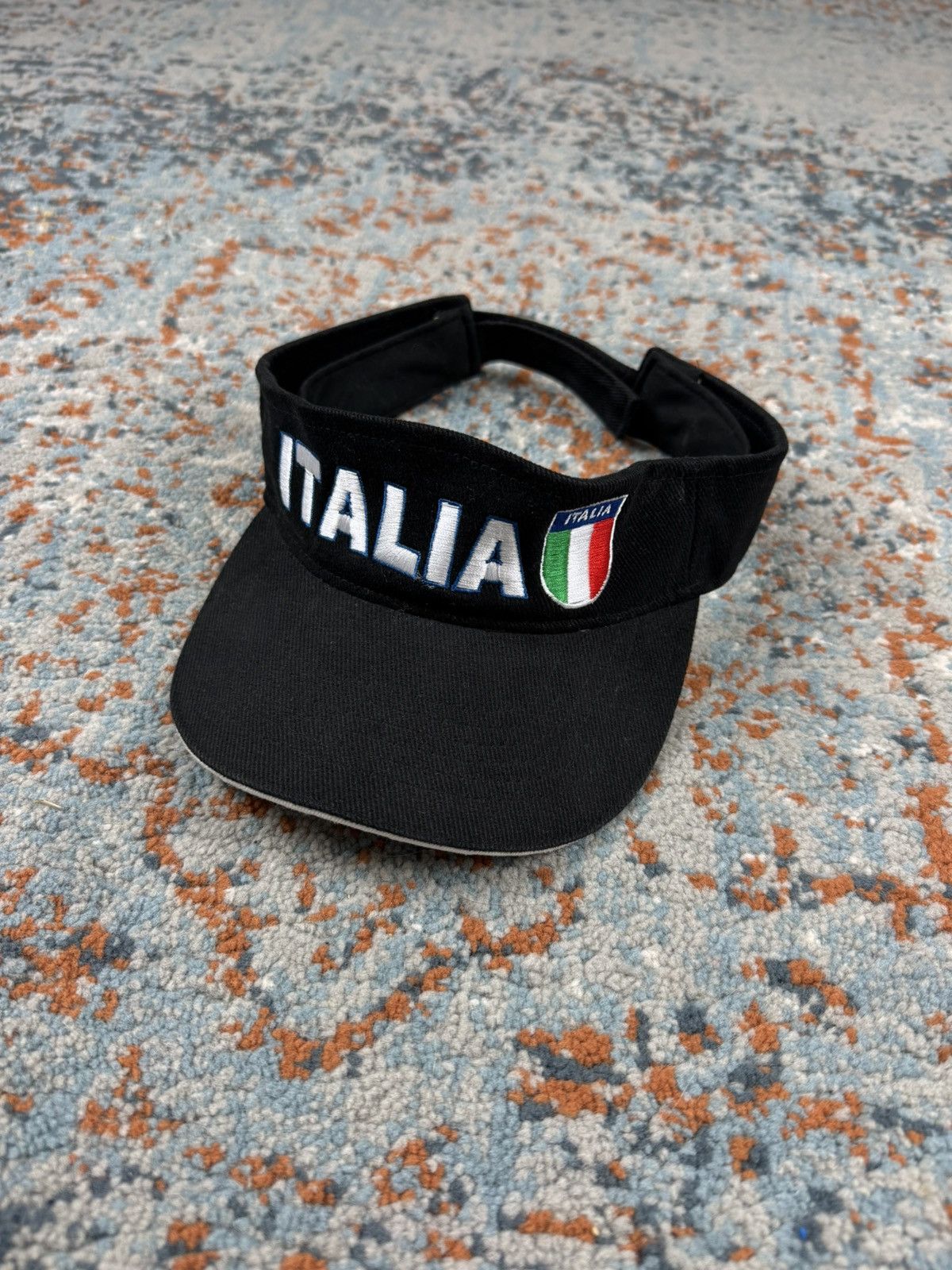 Vintage Vintage Y2K Italy embroidered visor hat cap tennis style Size ONE SIZE - 1 Thumbnail