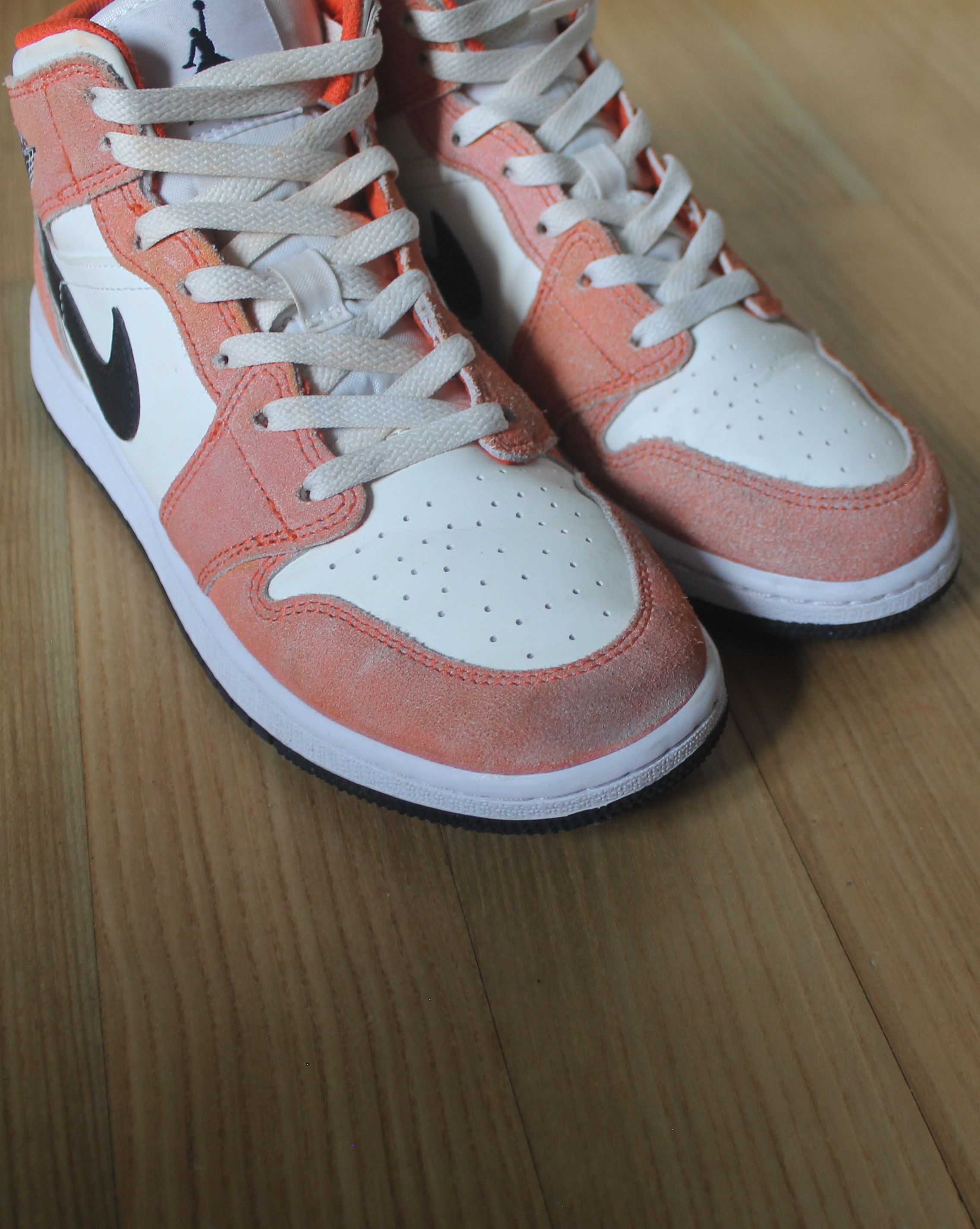 Jordan Brand × Nike Nike Air Jordan 1 Mid Team Orange Black Sail White Size US 5.5 / IT 35.5 - 11 Thumbnail