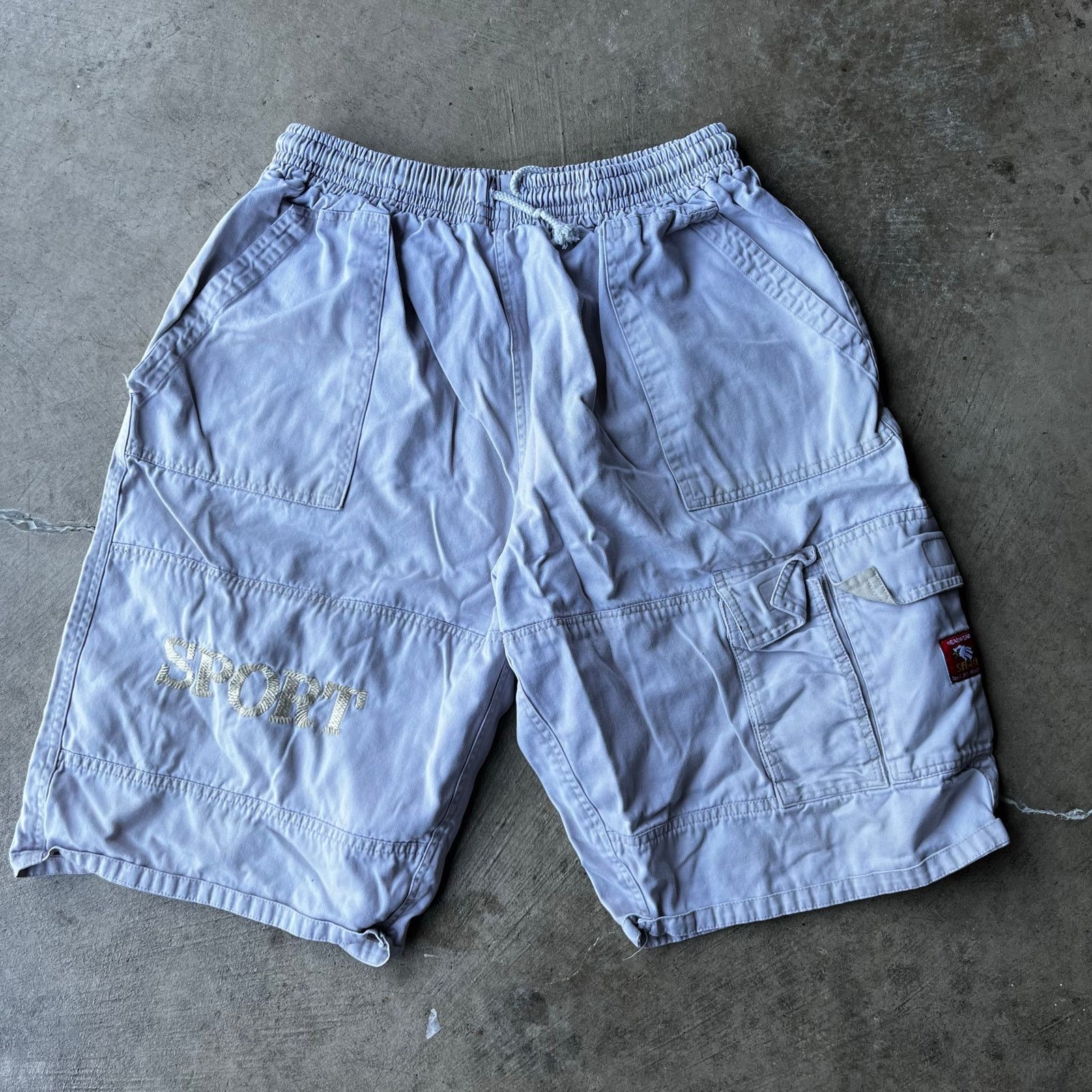 Vintage VINTAGE CARGO SHORTS EMBROIDERED Y2K 00S BEIGE KHAKI FIT 30 Size US 30 / EU 46 - 1 Thumbnail