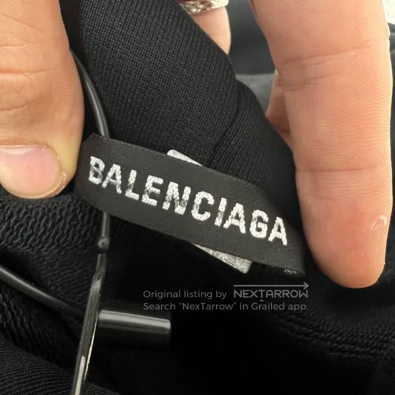Balenciaga Balenciaga Portrait Logo Hoodie Size/XS Size US XS / EU 42 / 0 - 4 Thumbnail