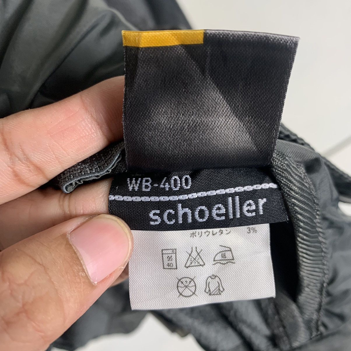 Salomon Salomon Light Jacket Size US M / EU 48-50 / 2 - 18 Thumbnail