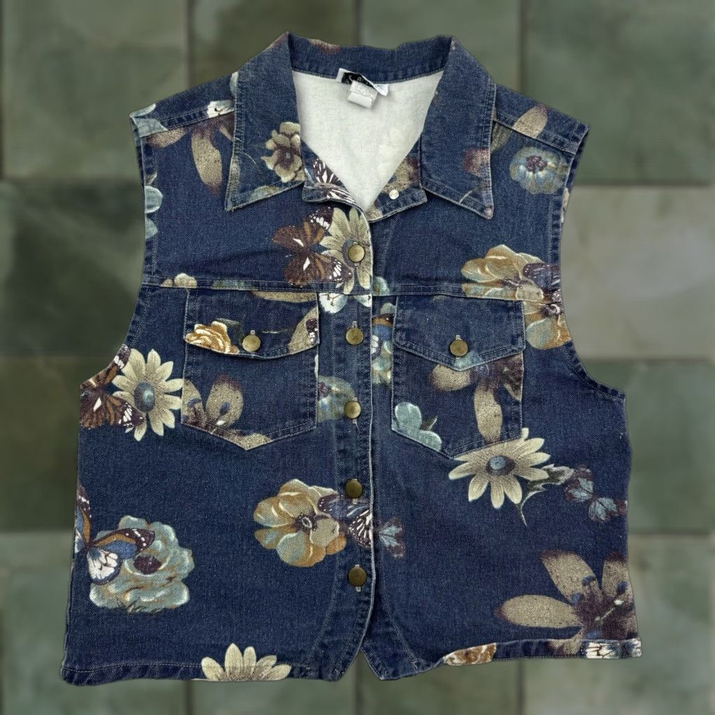 Vintage VINTAGE Venice Blues Denim Vest Womens M Floral 80s Bohemian Casual Denim Vest Womens M Blue Floral 80s Bohemian Mens? Size M / US 6-8 / IT 42-44 - 1 Thumbnail