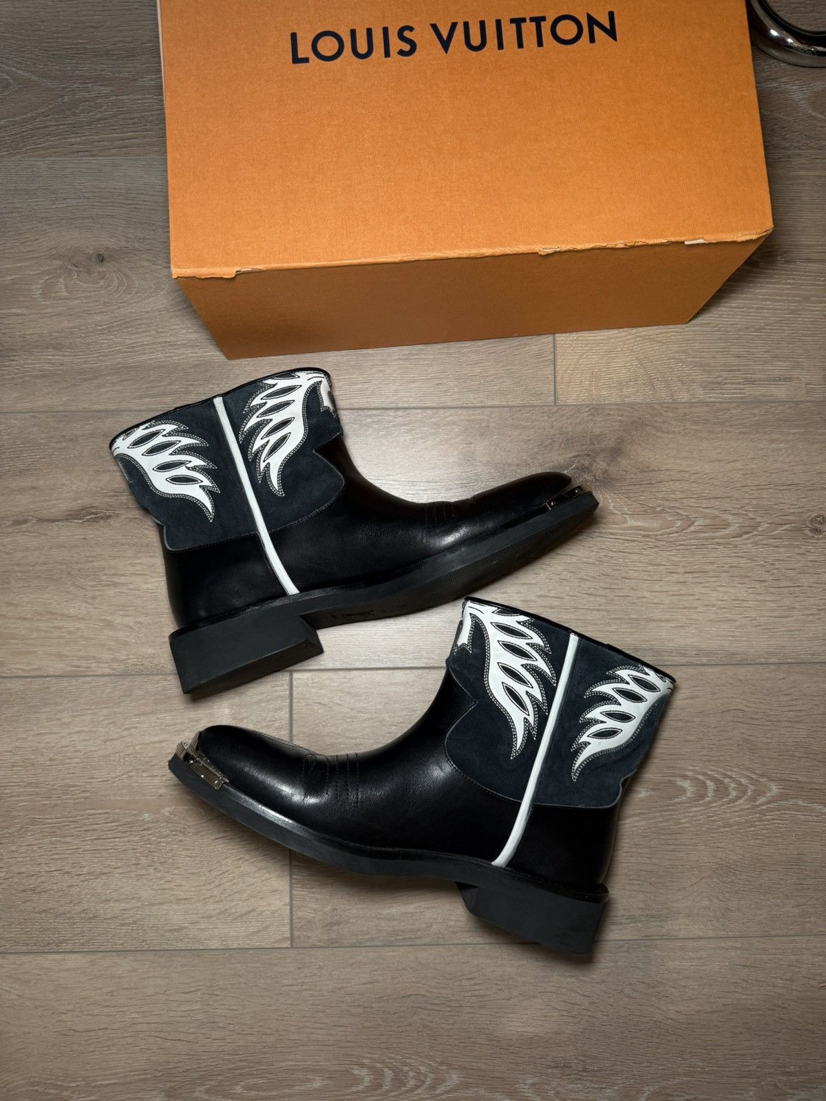 Louis Vuitton Louis Vuitton Canyon boot Size US 9 / EU 42 - 2 Thumbnail