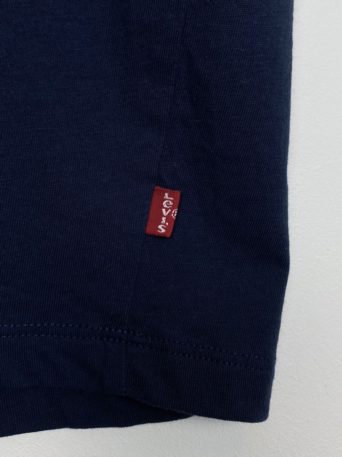Levi's Levi’s Box Logo Paisley Blue T Shirt Size M Top Casual Blue Size US M / EU 48-50 / 2 - 3 Thumbnail