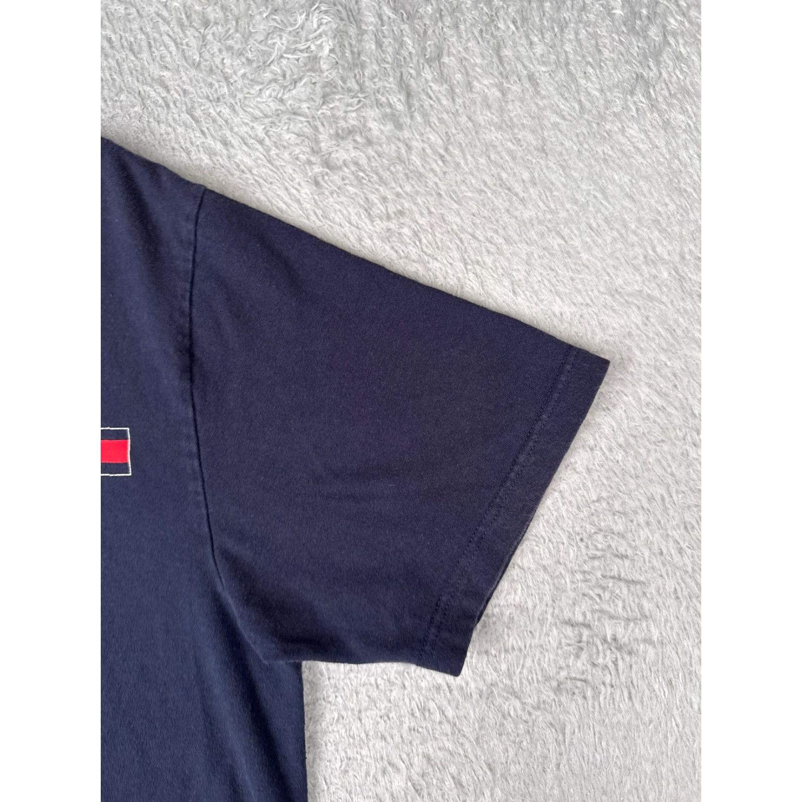 Tommy Hilfiger Tommy Hilfiger Shirt Adult Small Blue Short Sleeve Crew Neck 100% Cotton Logo Tommy Jeans Men T-Shirt... Size US S / EU 44-46 / 1 - 2 Thumbnail