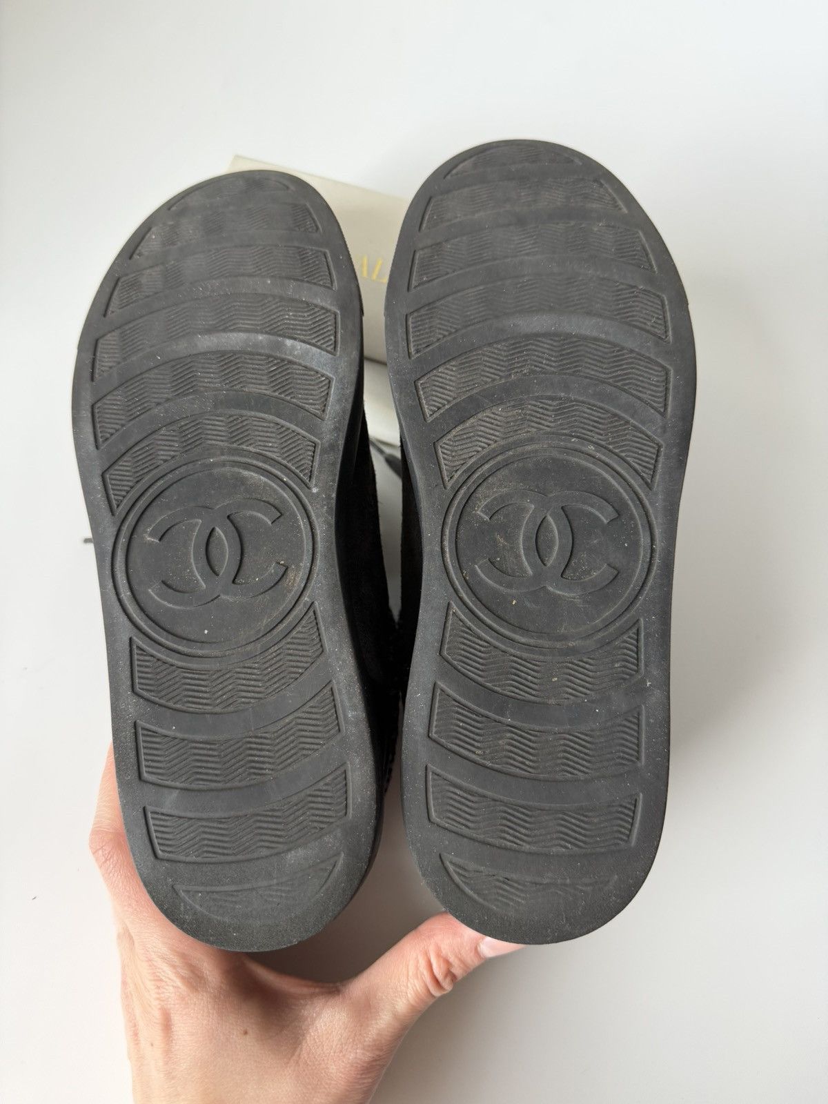 Chanel CHANEL Gray Black Suede Tweed Low Top Lace Up Sneaker Shoes Size US 7 / IT 37 - 6 Thumbnail