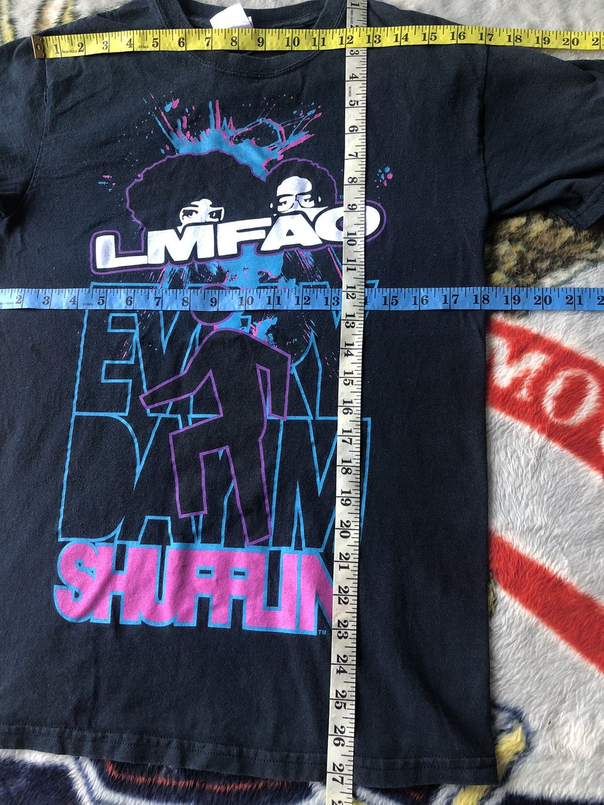 Rap Tees Vintage LMFAO Everyday I’m Shuffun Shirt Tee Size US S / EU 44-46 / 1 - 9 Thumbnail