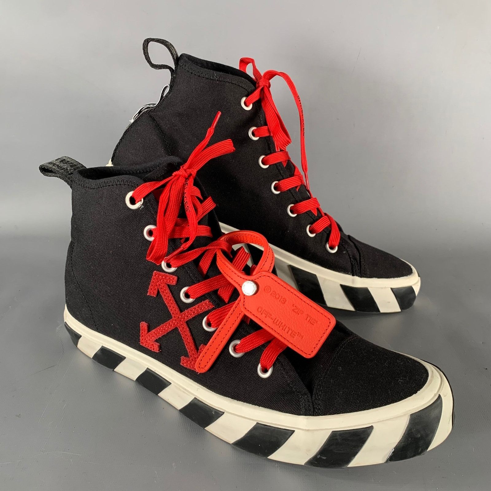 Off-White OFF-WHITE Size 13 Black Red Logo Canvas High Top Sneakers Size US 13 / EU 46 - 1 Thumbnail